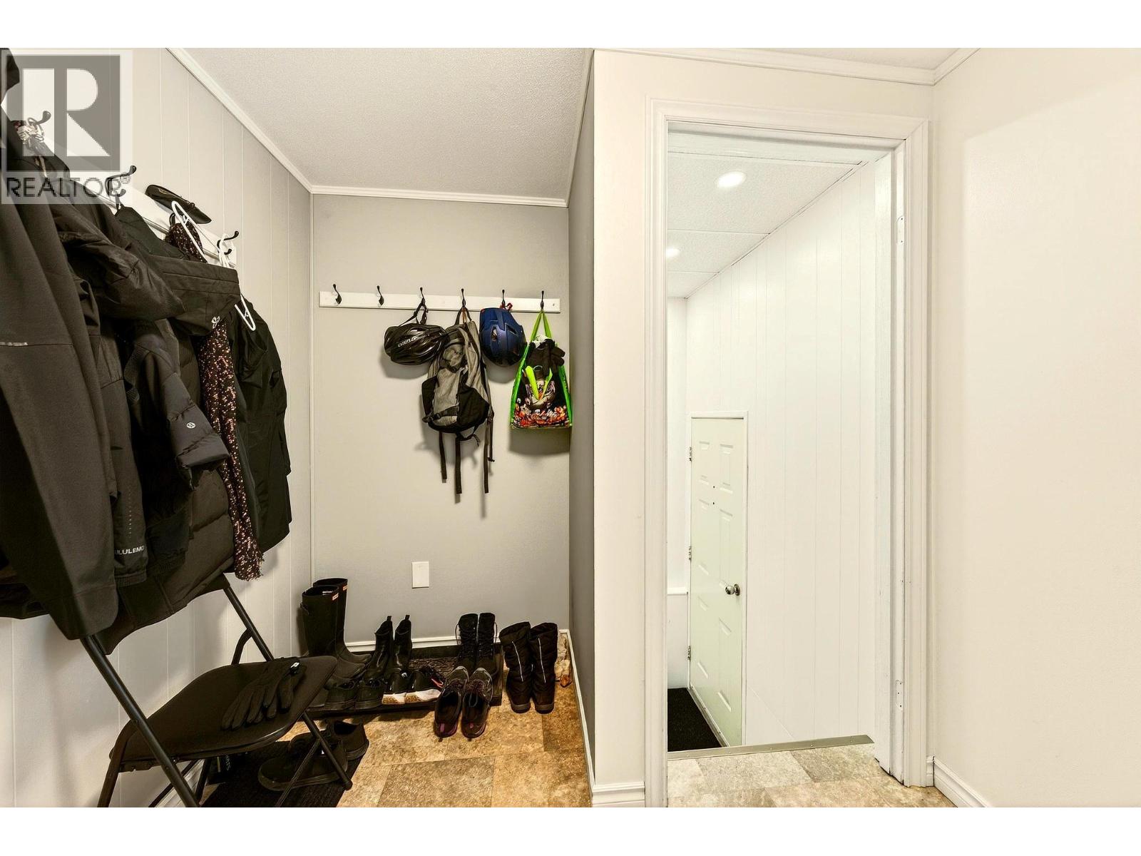 1221 11th  S Street, Golden, British Columbia  V0A 1H0 - Photo 30 - 10378972