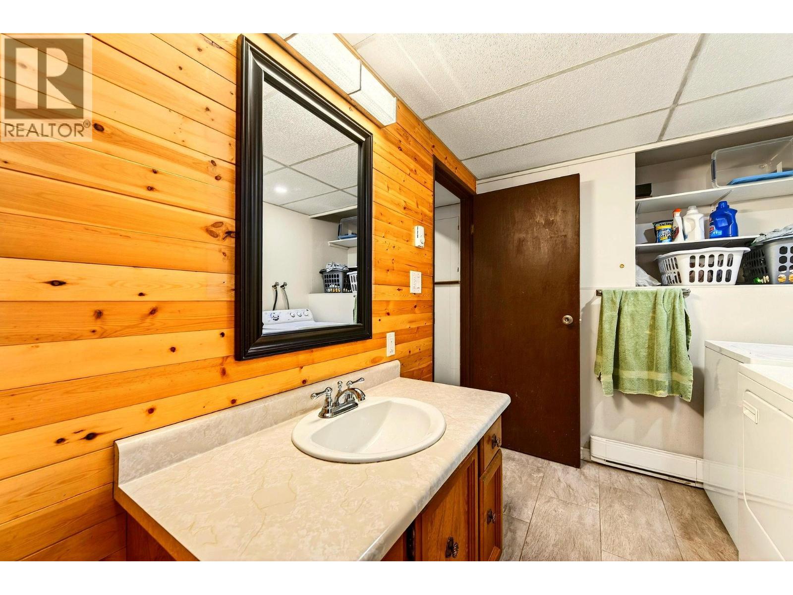 1221 11th  S Street, Golden, British Columbia  V0A 1H0 - Photo 48 - 10378972