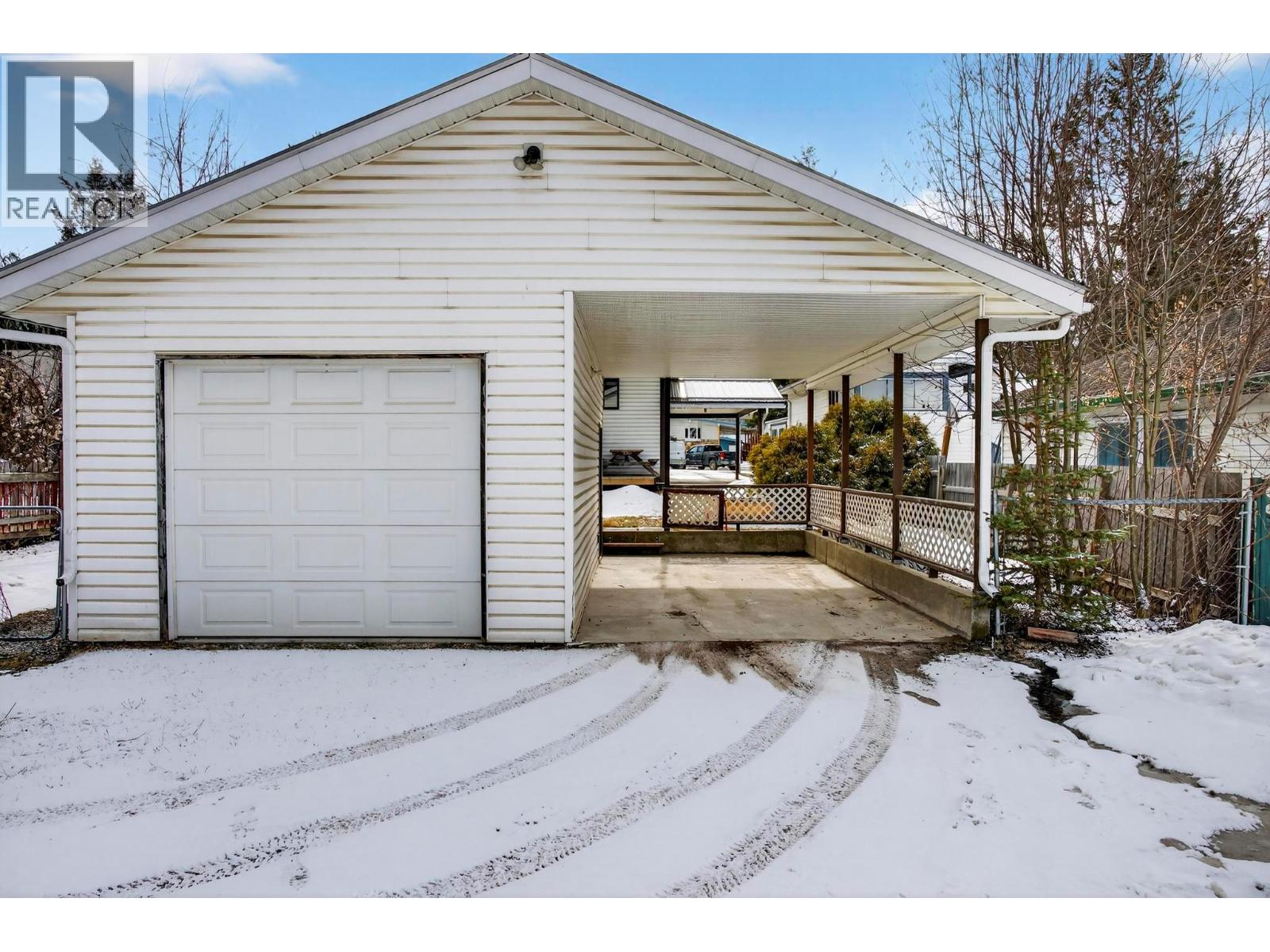 1221 11th  S Street, Golden, British Columbia  V0A 1H0 - Photo 5 - 10378972