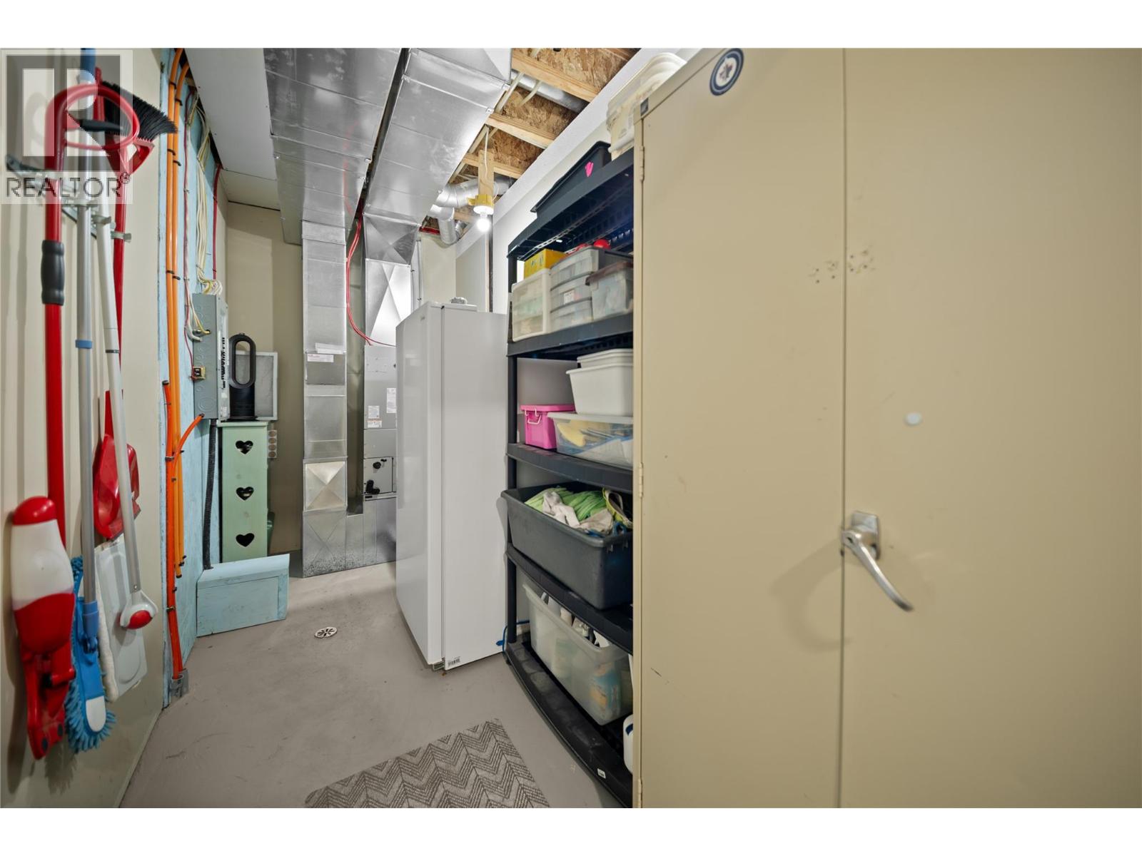 7527 Park Drive West, Radium Hot Springs, British Columbia  V0A 1M0 - Photo 24 - 10378971