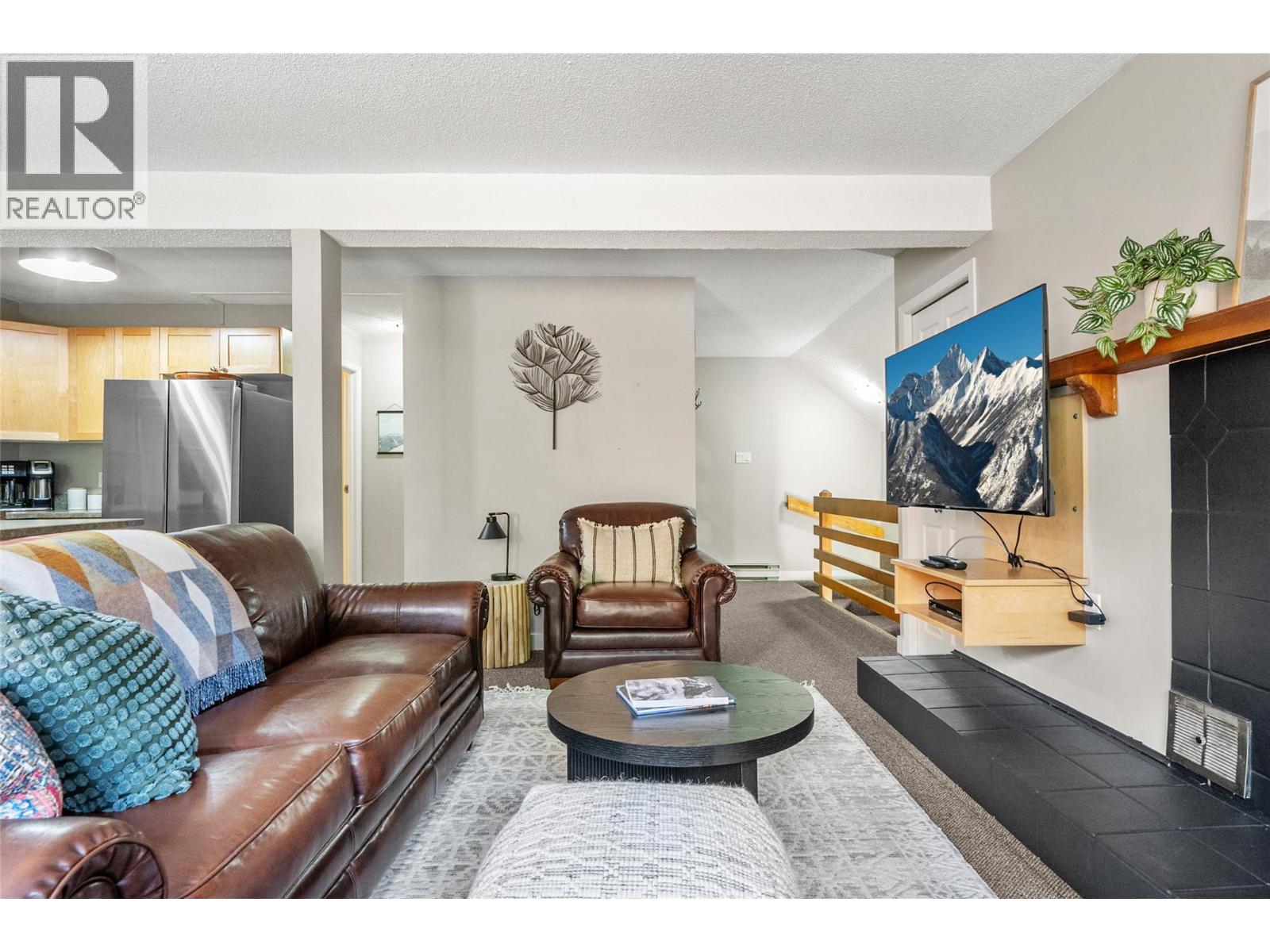 2030 Panorama Drive Unit# 624, Panorama, British Columbia  V0A 1T0 - Photo 5 - 10379298