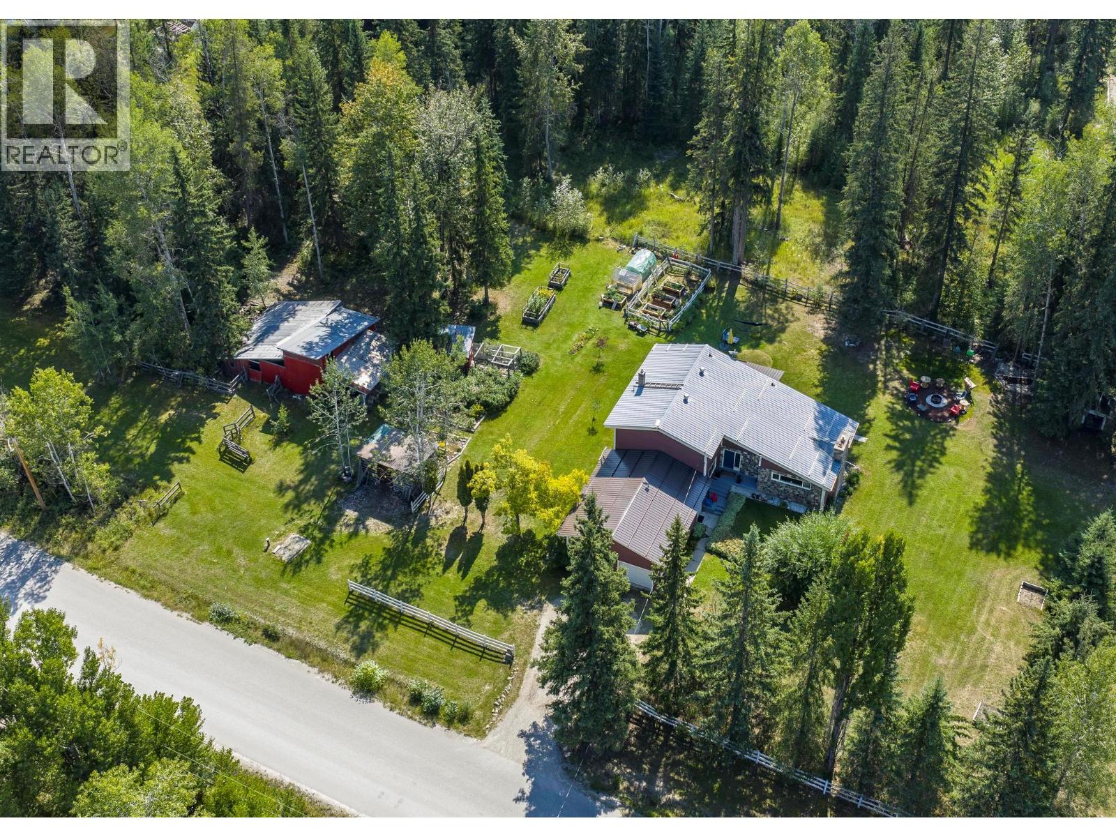 1732 Oberg Johnson Road, Golden, British Columbia  V0A 1H1 - Photo 4 - 10379458