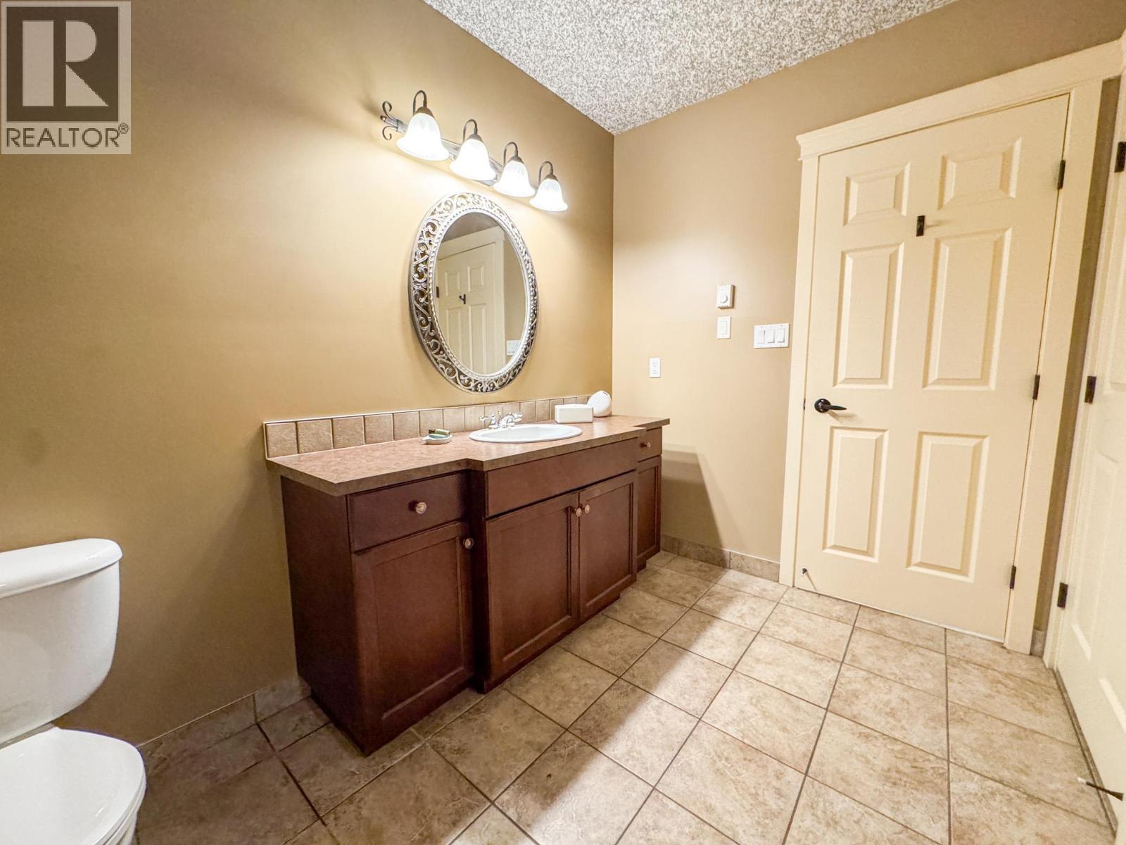 300 Bighorn Boulevard Unit# 311c, Radium Hot Springs, British Columbia  V0A 1M0 - Photo 16 - 10378933