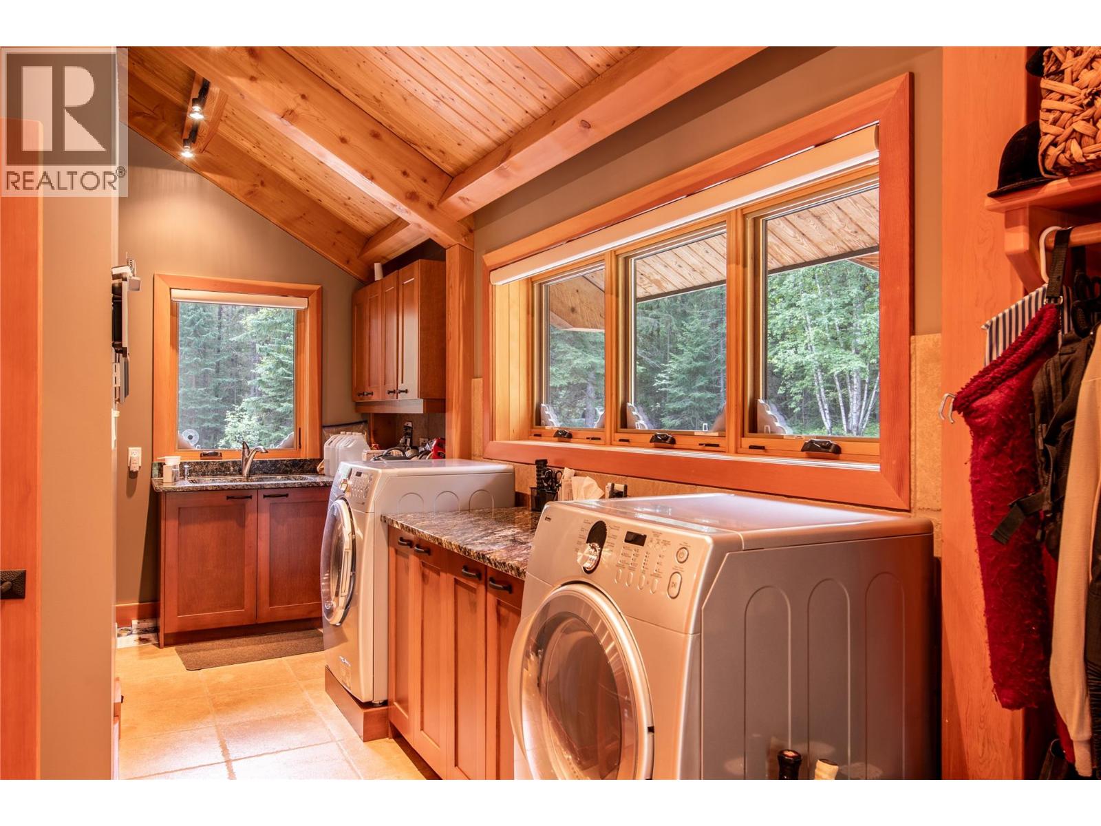 2480 Golden Donald Upper Road, Golden, British Columbia  V0A 1H1 - Photo 26 - 10379352