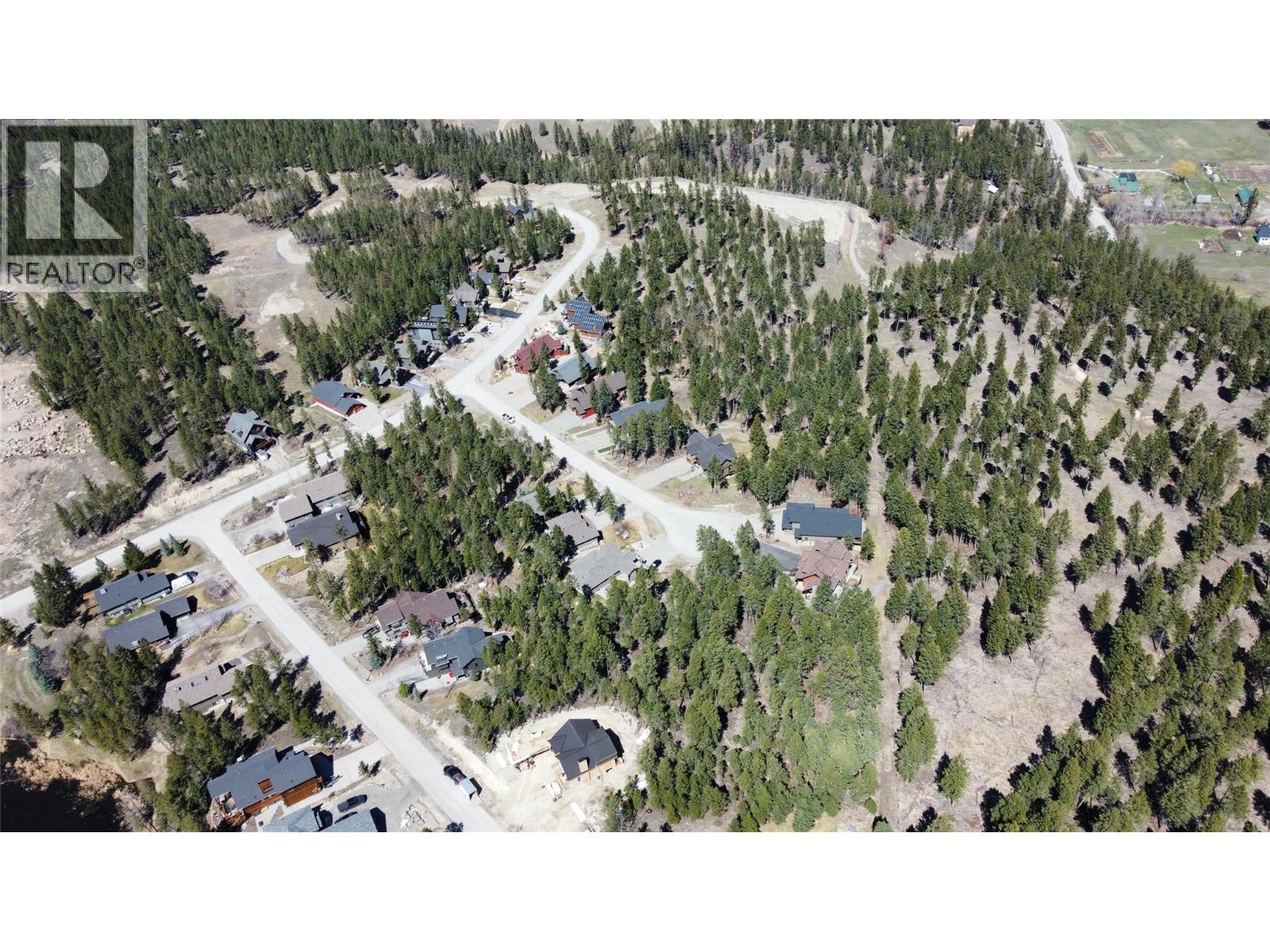 2520 Cobblestone Circle, Invermere, British Columbia  V0A 1K4 - Photo 9 - 10379781