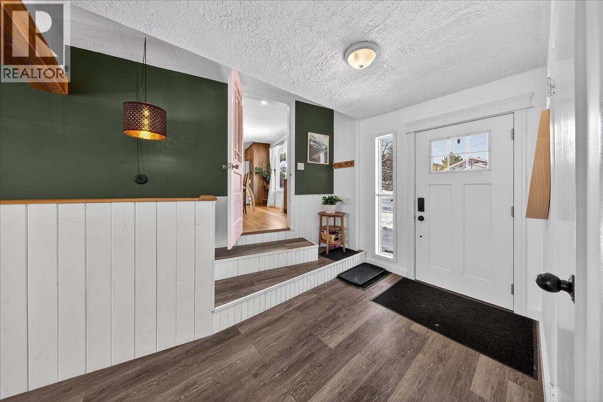 101 11th Avenue, Invermere, British Columbia  V0A 1K0 - Photo 17 - 10379889