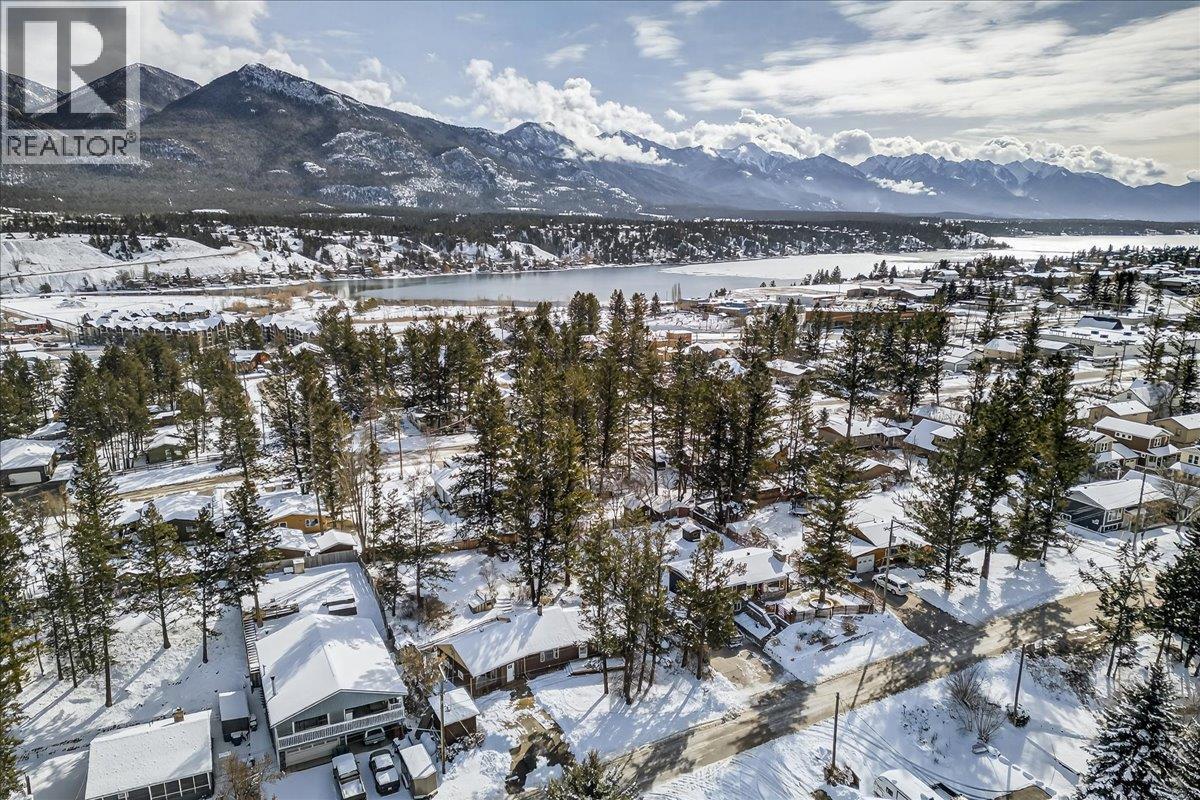 101 11th Avenue, Invermere, British Columbia  V0A 1K0 - Photo 29 - 10379889