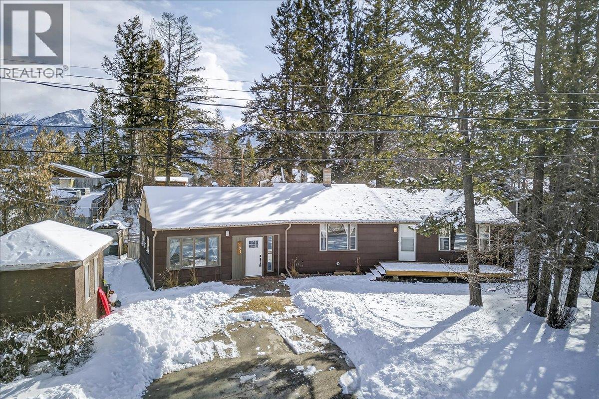 101 11th Avenue, Invermere, British Columbia  V0A 1K0 - Photo 34 - 10379889