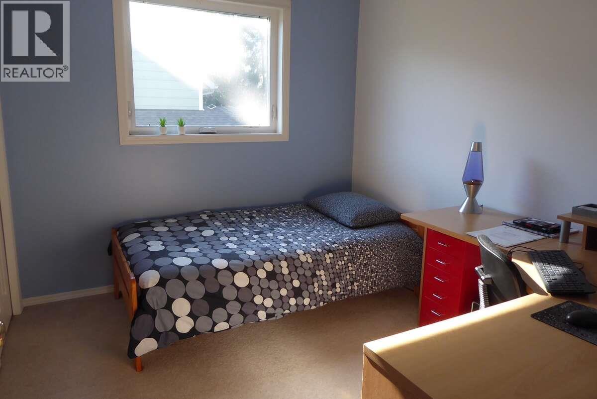 1510 Cedar Street, Golden, British Columbia  V0A 1H6 - Photo 21 - 10380010