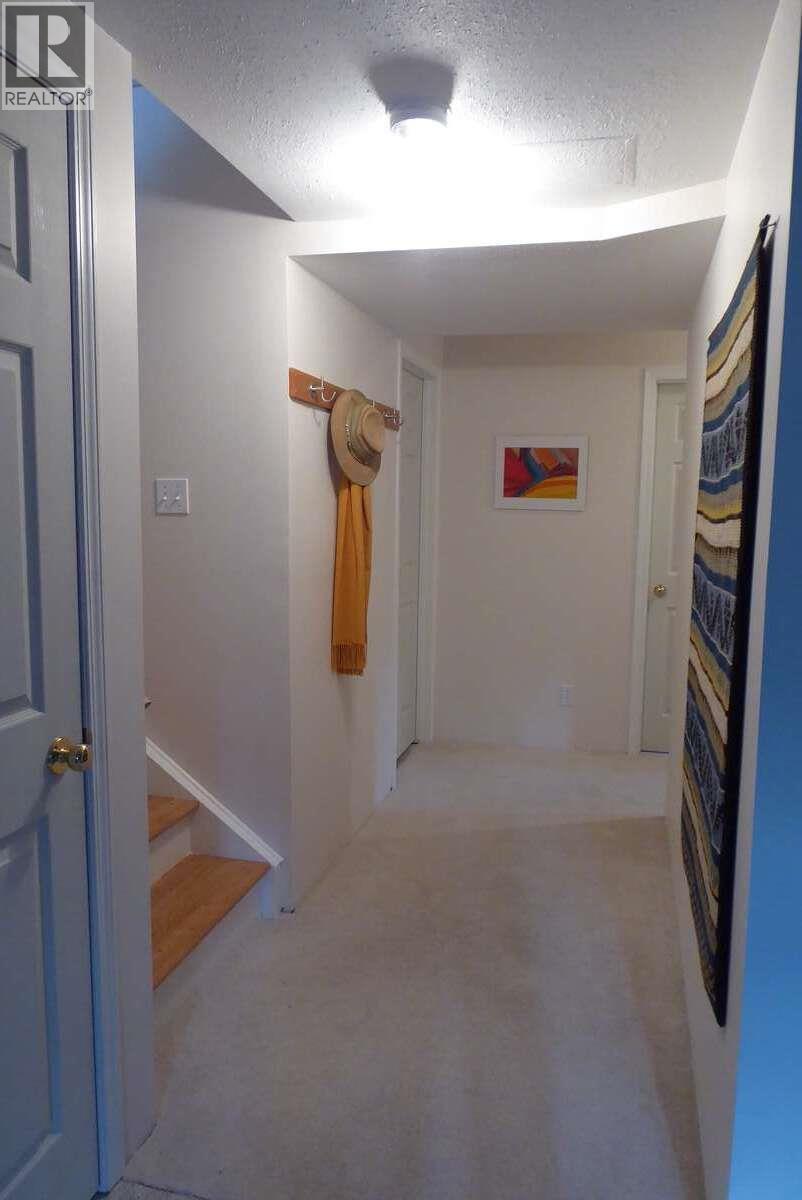 1510 Cedar Street, Golden, British Columbia  V0A 1H6 - Photo 25 - 10380010