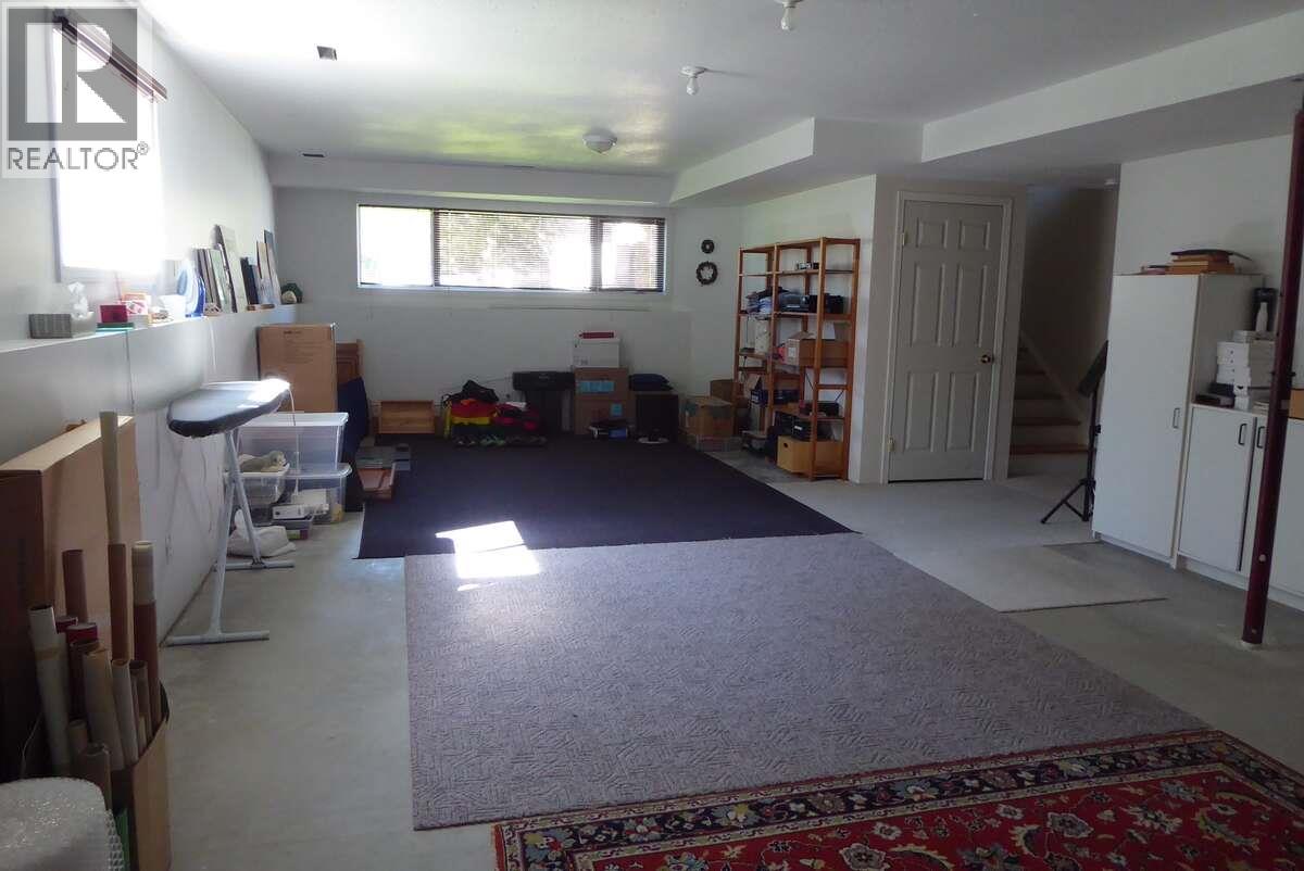 1510 Cedar Street, Golden, British Columbia  V0A 1H6 - Photo 26 - 10380010