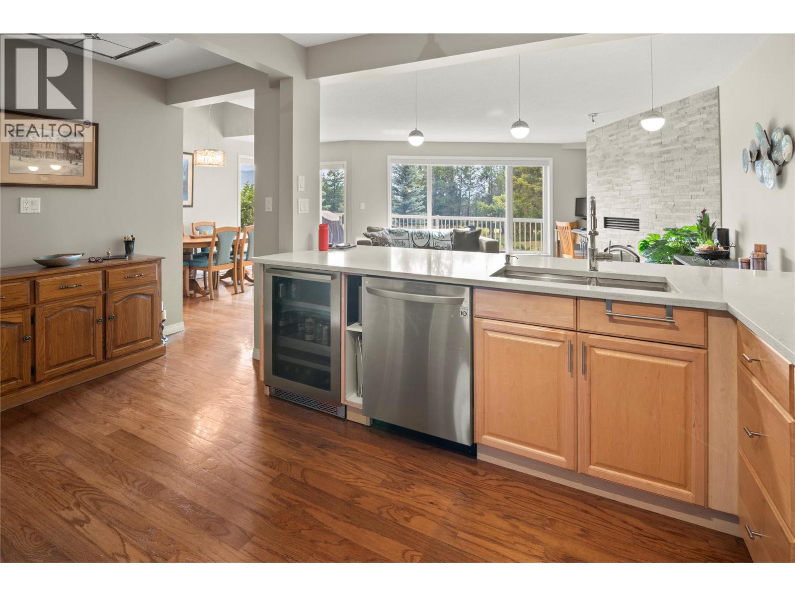 7525 Columbia Avenue Unit# 17, Radium Hot Springs, British Columbia  V0A 1M0 - Photo 11 - 10379904