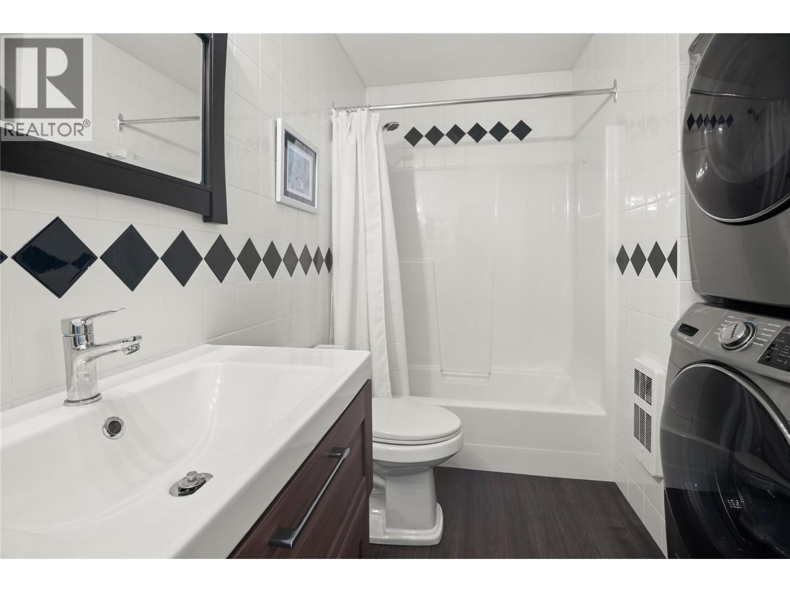 7525 Columbia Avenue Unit# 17, Radium Hot Springs, British Columbia  V0A 1M0 - Photo 22 - 10379904