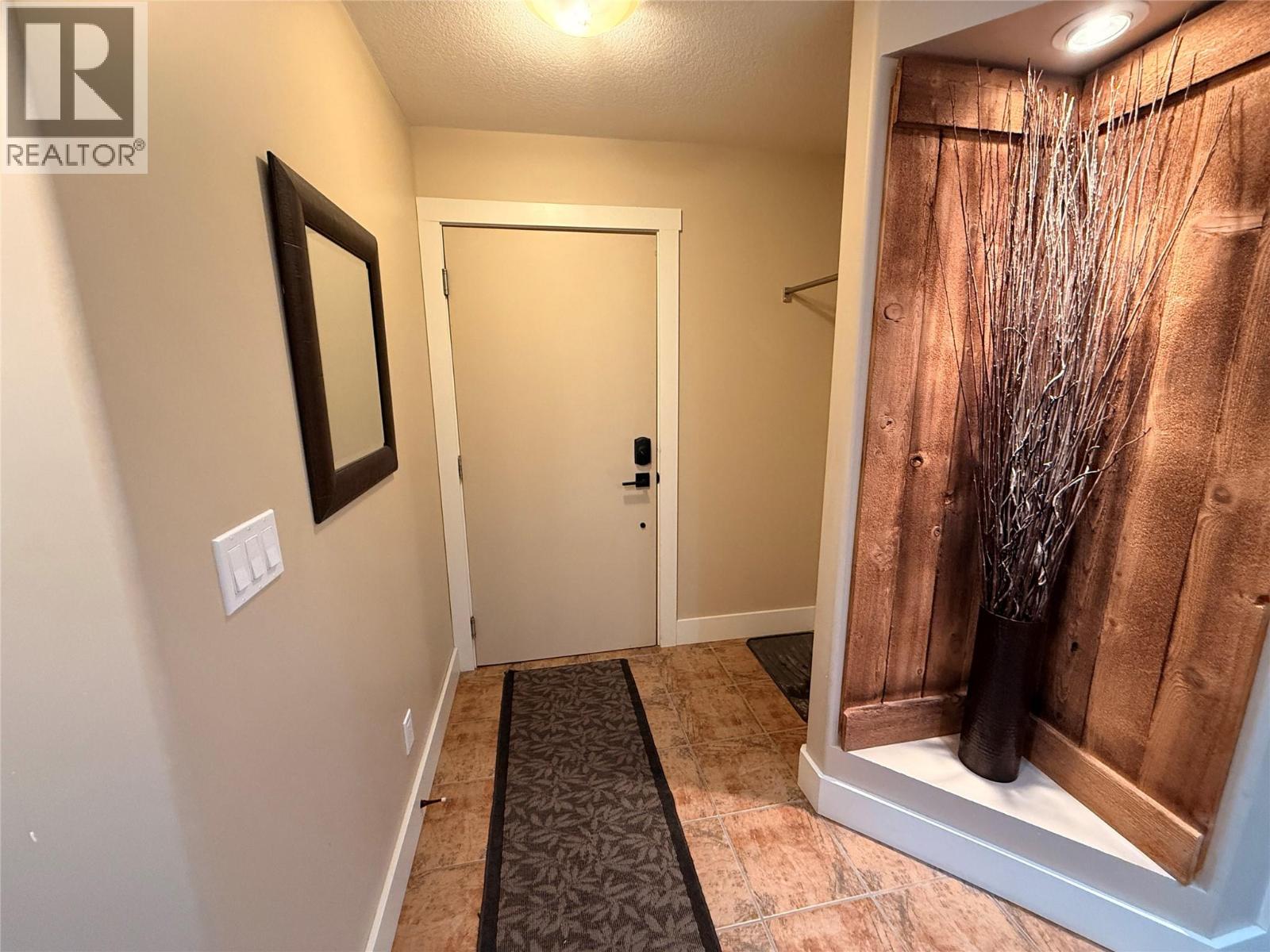 7337 Prospector Avenue Unit# 701, Radium Hot Springs, British Columbia  V0A 1M0 - Photo 24 - 10379480