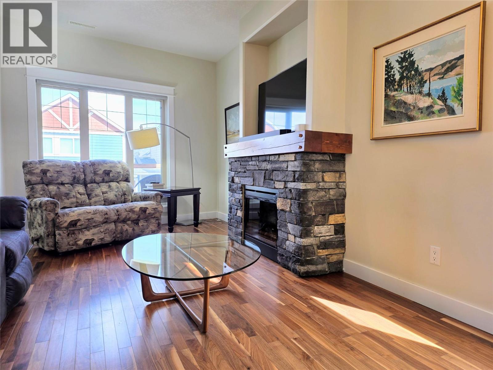 1904 Pine Ridge Mountain Link Unit# 5, Invermere, British Columbia  V0A 1K0 - Photo 2 - 10377870