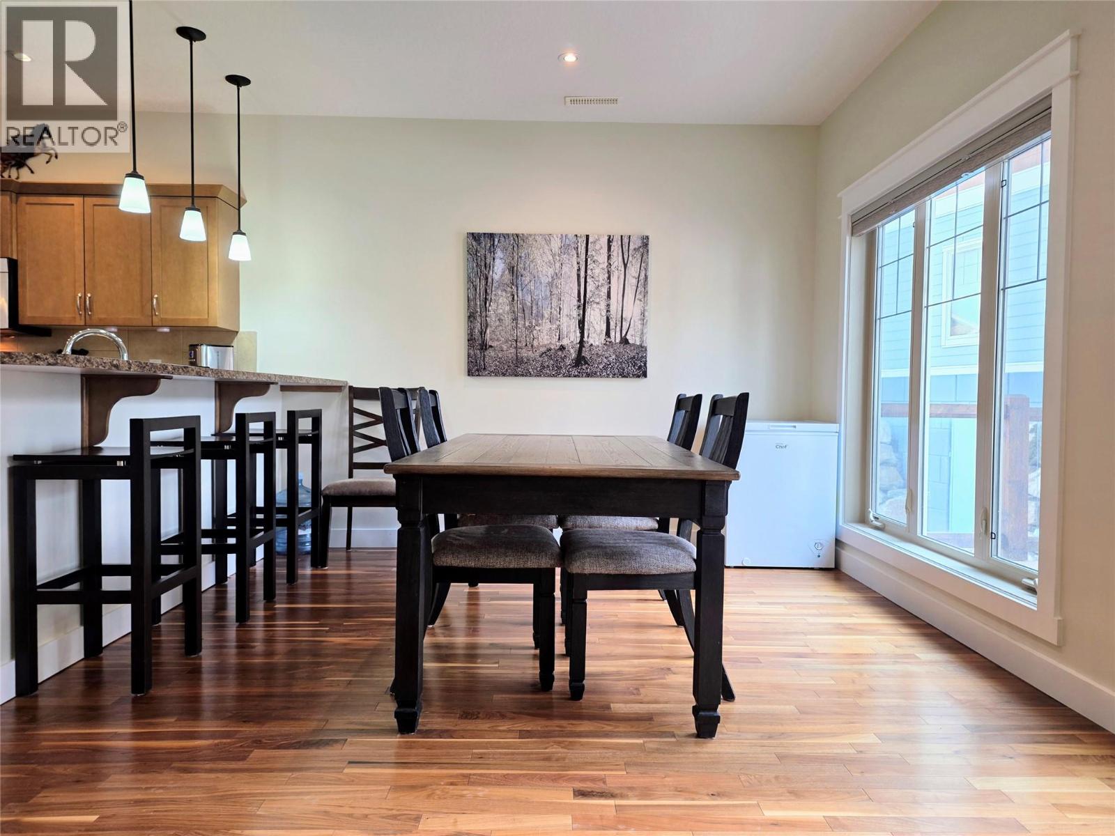 1904 Pine Ridge Mountain Link Unit# 5, Invermere, British Columbia  V0A 1K0 - Photo 3 - 10377870