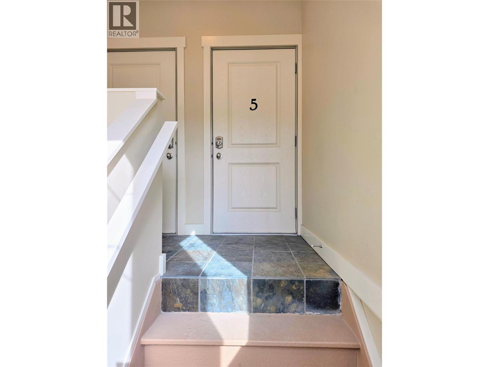 1904 Pine Ridge Mountain Link Unit# 5, Invermere, British Columbia  V0A 1K0 - Photo 30 - 10377870