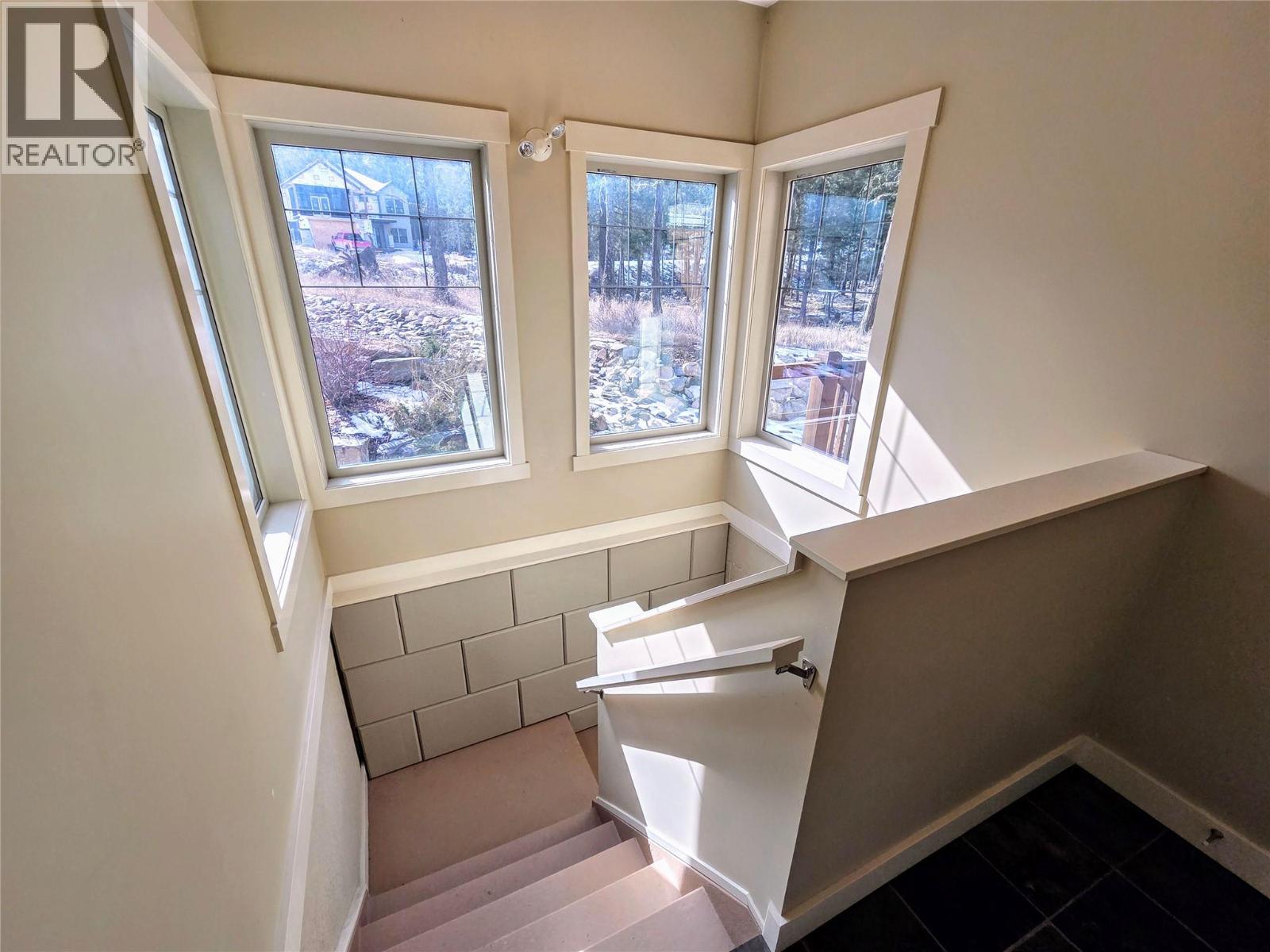 1904 Pine Ridge Mountain Link Unit# 5, Invermere, British Columbia  V0A 1K0 - Photo 32 - 10377870