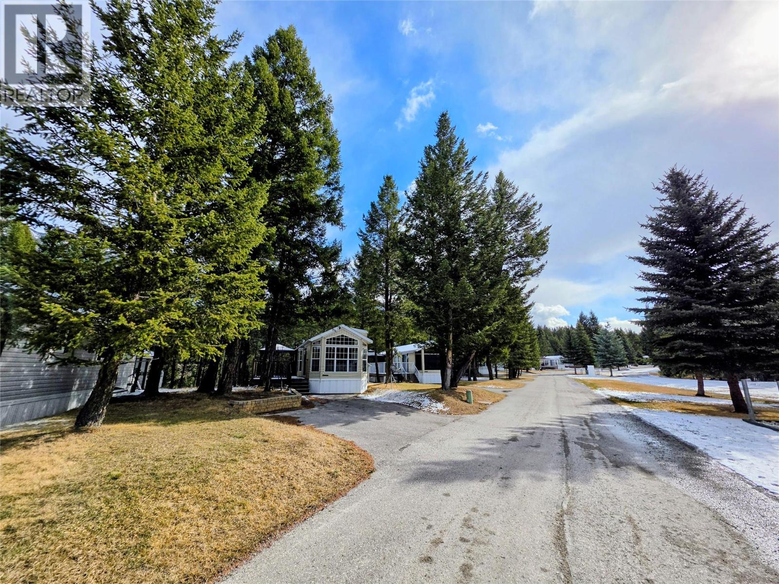 4586 Lynx Drive, Radium Hot Springs, British Columbia  V0A 1M0 - Photo 18 - 10379097