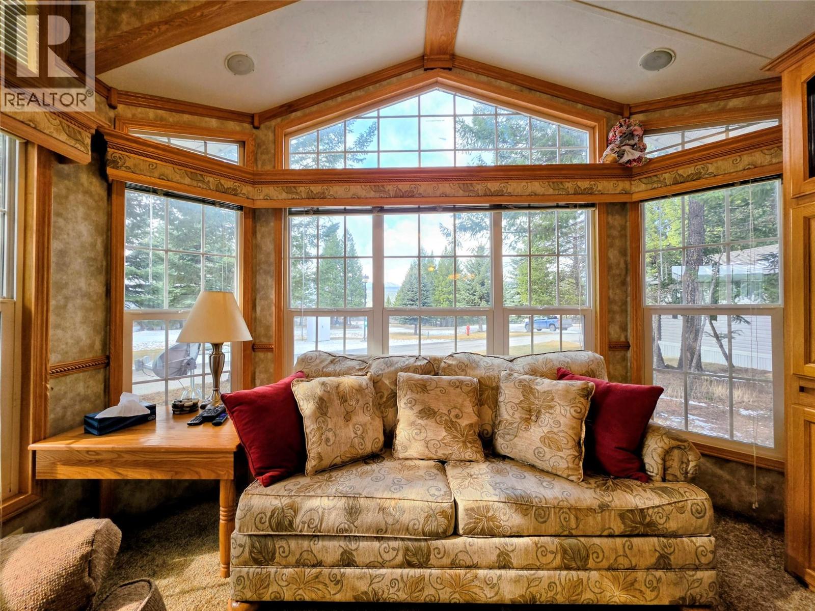 4586 Lynx Drive, Radium Hot Springs, British Columbia  V0A 1M0 - Photo 5 - 10379097