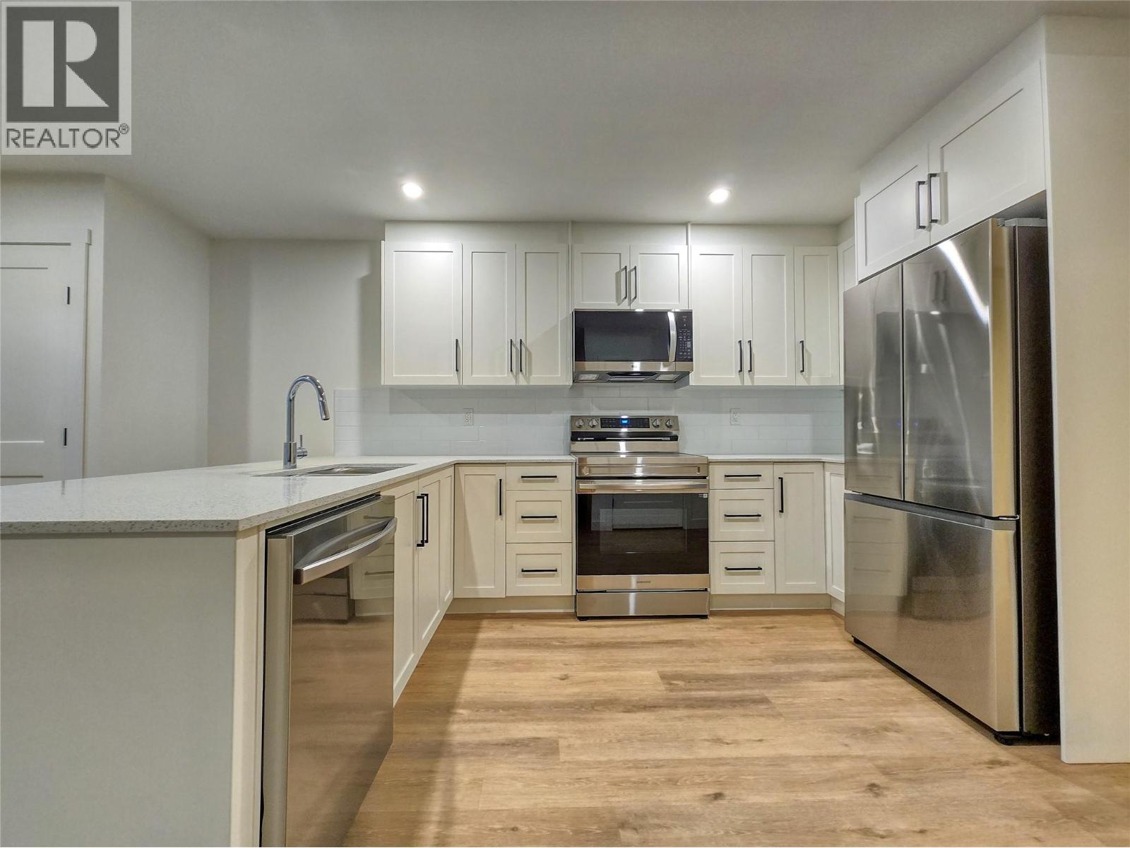 2098 Pine Tree Way Unit# 42, Invermere, British Columbia  V0A 1K4 - Photo 15 - 10379789