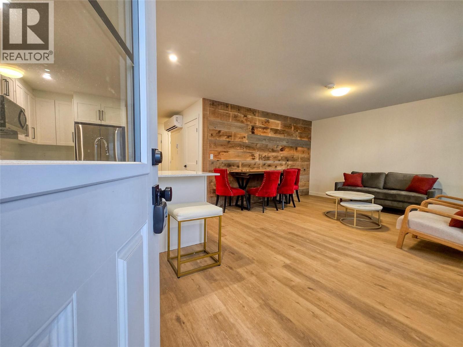 2098 Pine Tree Way Unit# 42, Invermere, British Columbia  V0A 1K4 - Photo 8 - 10379789