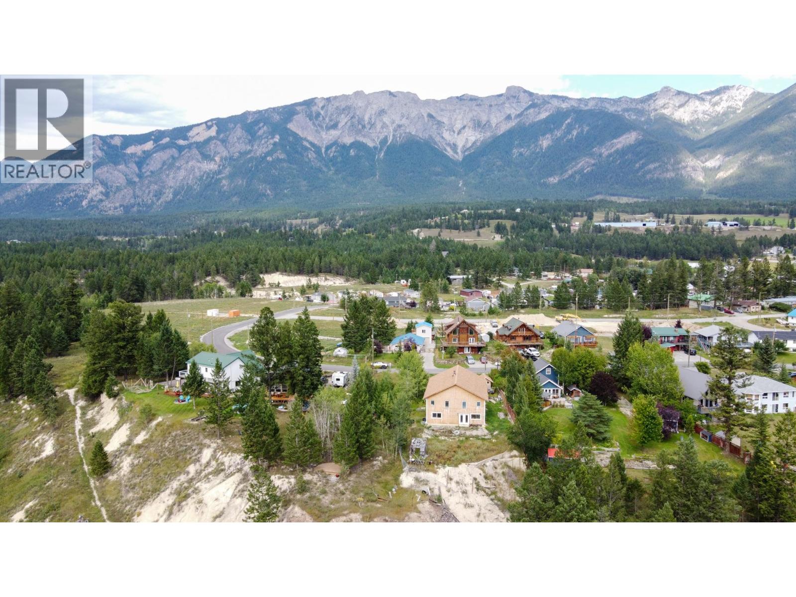 4772 Crescentwood Drive, Edgewater, British Columbia  V0A 1E0 - Photo 23 - 10380228