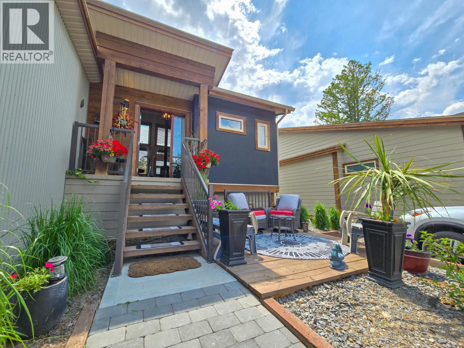 4926 Timber Ridge Road Unit# 8, Windermere, British Columbia  V0A 1K3 - Photo 6 - 10380232