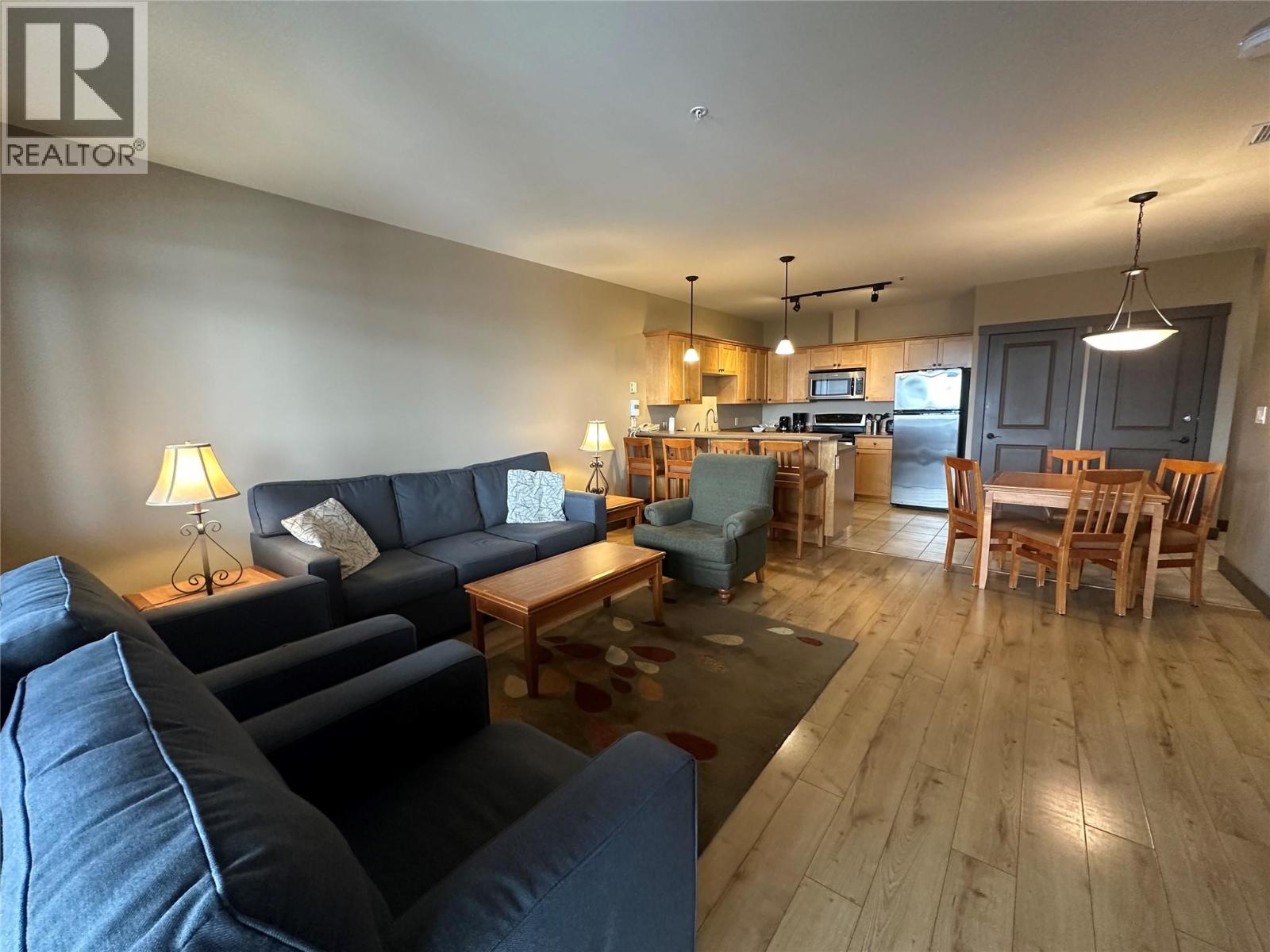 1420 Palliser Trail Unit# 301, Golden, British Columbia  V0A 1H2 - Photo 2 - 10380512