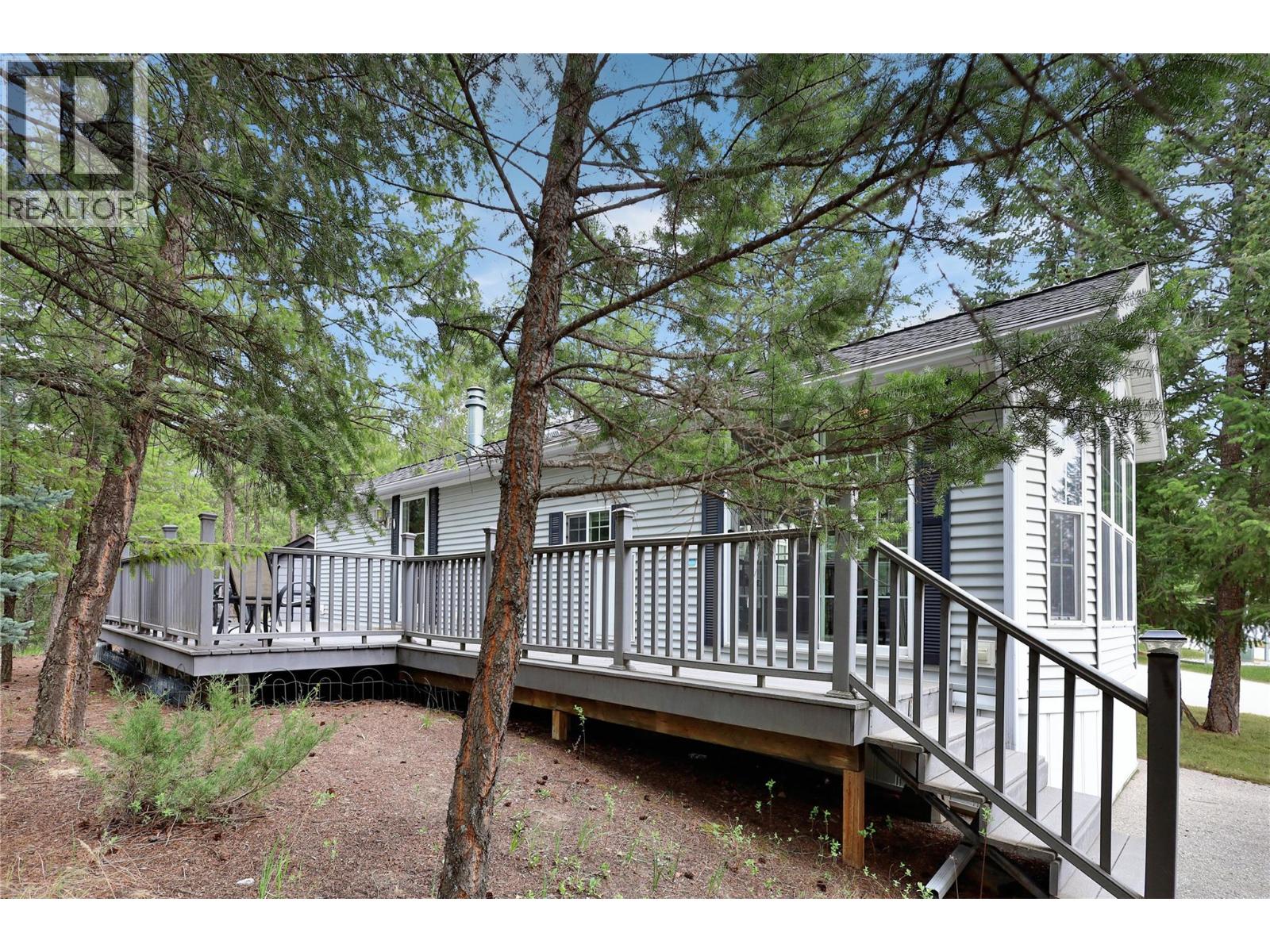 4862 Lynx Drive, Radium Hot Springs, British Columbia  V0A 1M0 - Photo 33 - 10380522