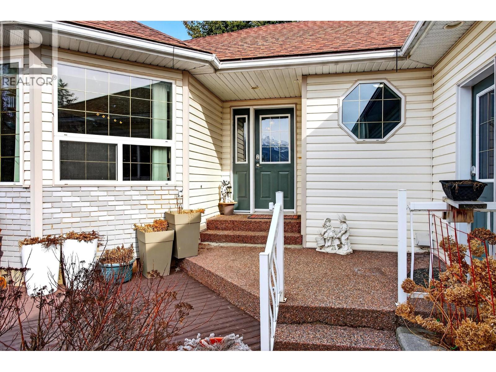 1505 Cedar Street, Golden, British Columbia  V0A 1H6 - Photo 65 - 10380537