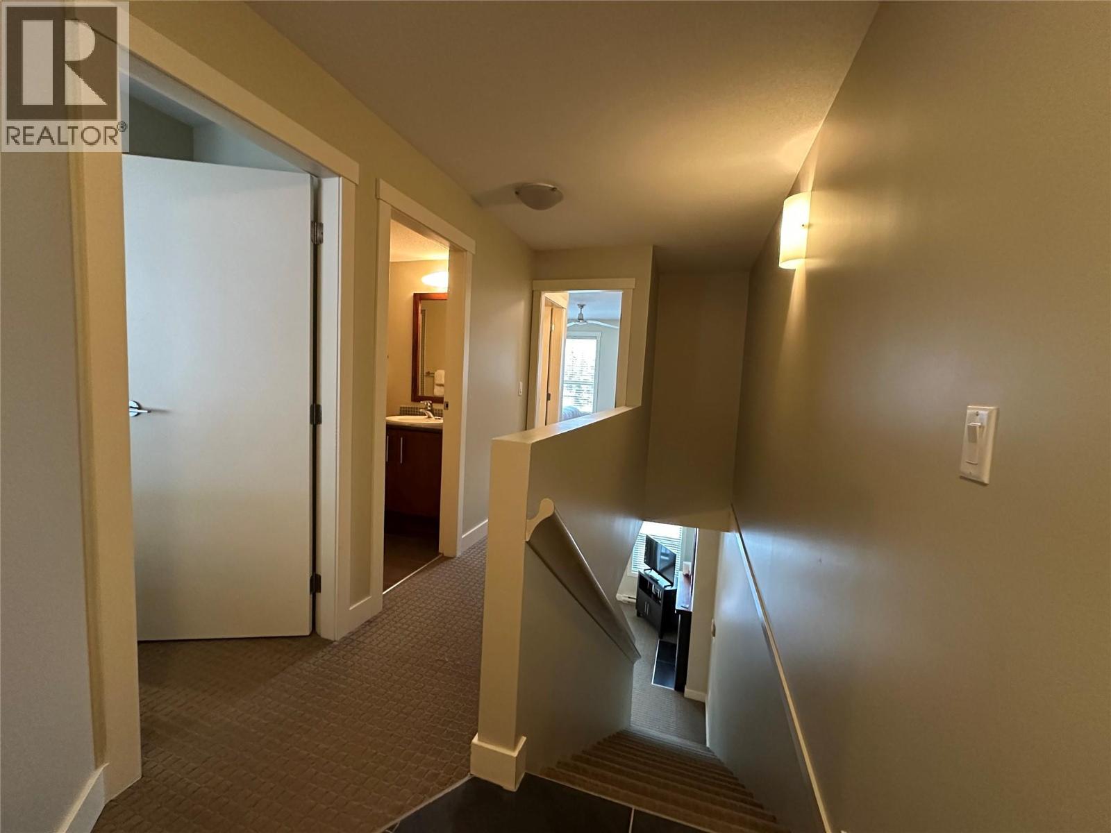 2049 Summit Drive Unit# 413c, Panorama, British Columbia  V0A 1T0 - Photo 12 - 10380799