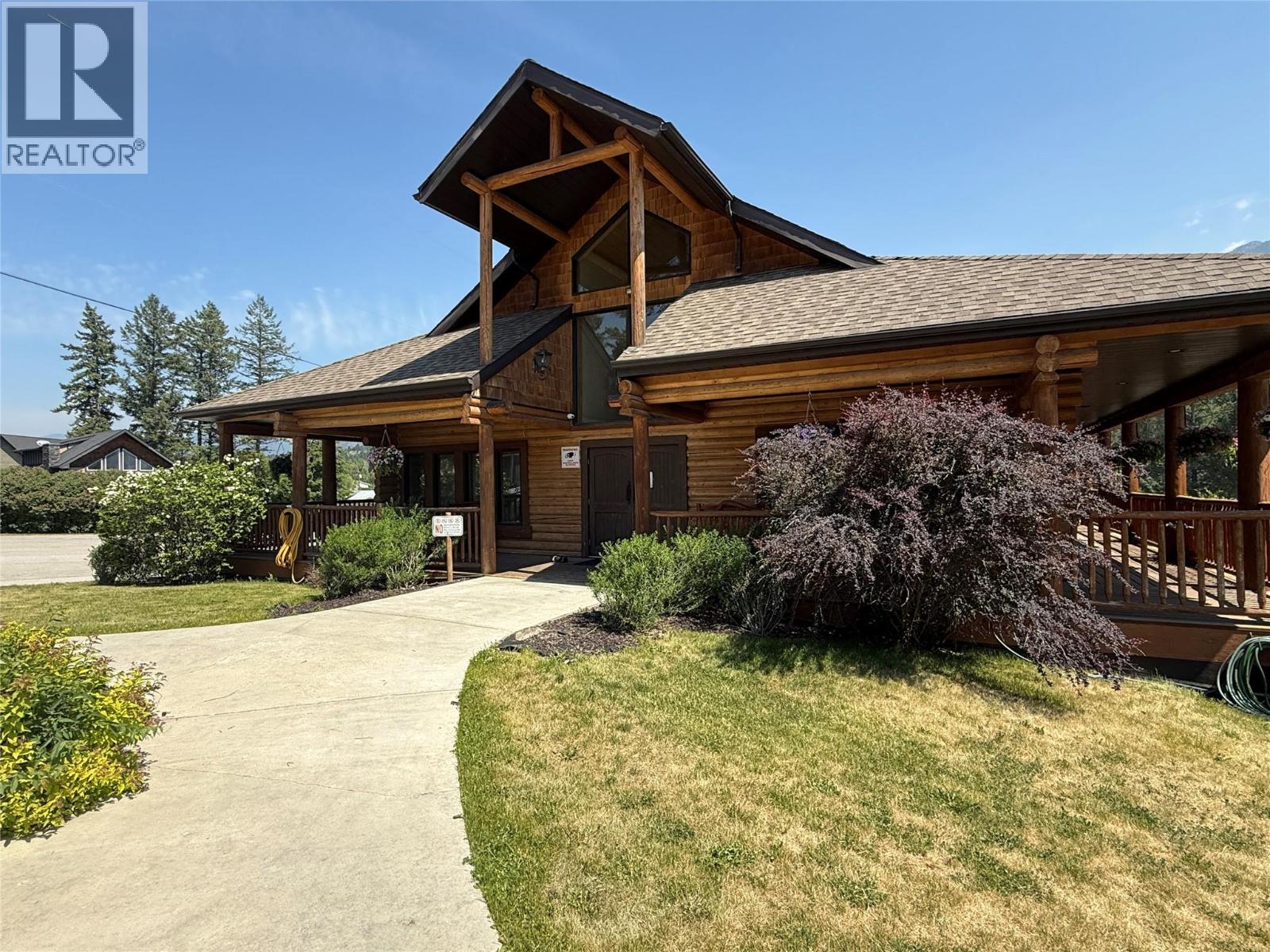 4868 RIVERVIEW Drive Unit# 170, Edgewater, British Columbia