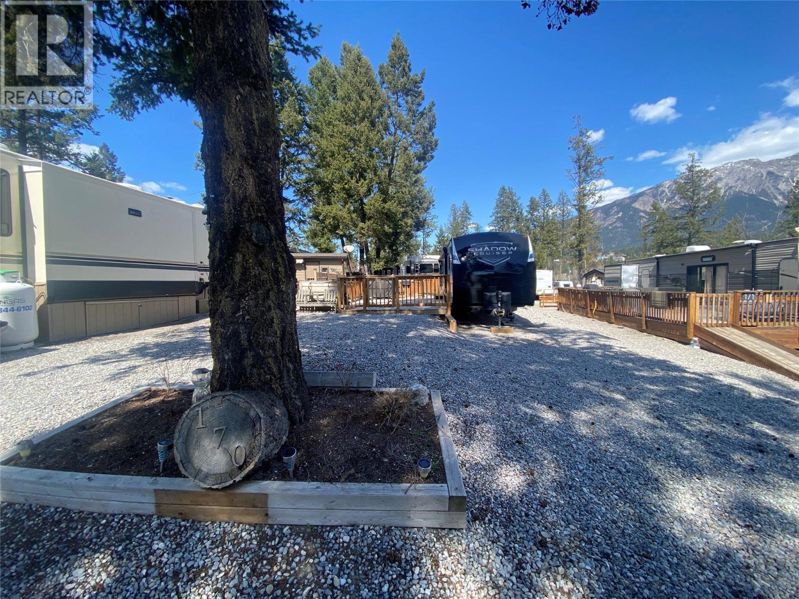 4868 Riverview Drive Unit# 170, Edgewater, British Columbia  V0A 1E0 - Photo 2 - 10380858