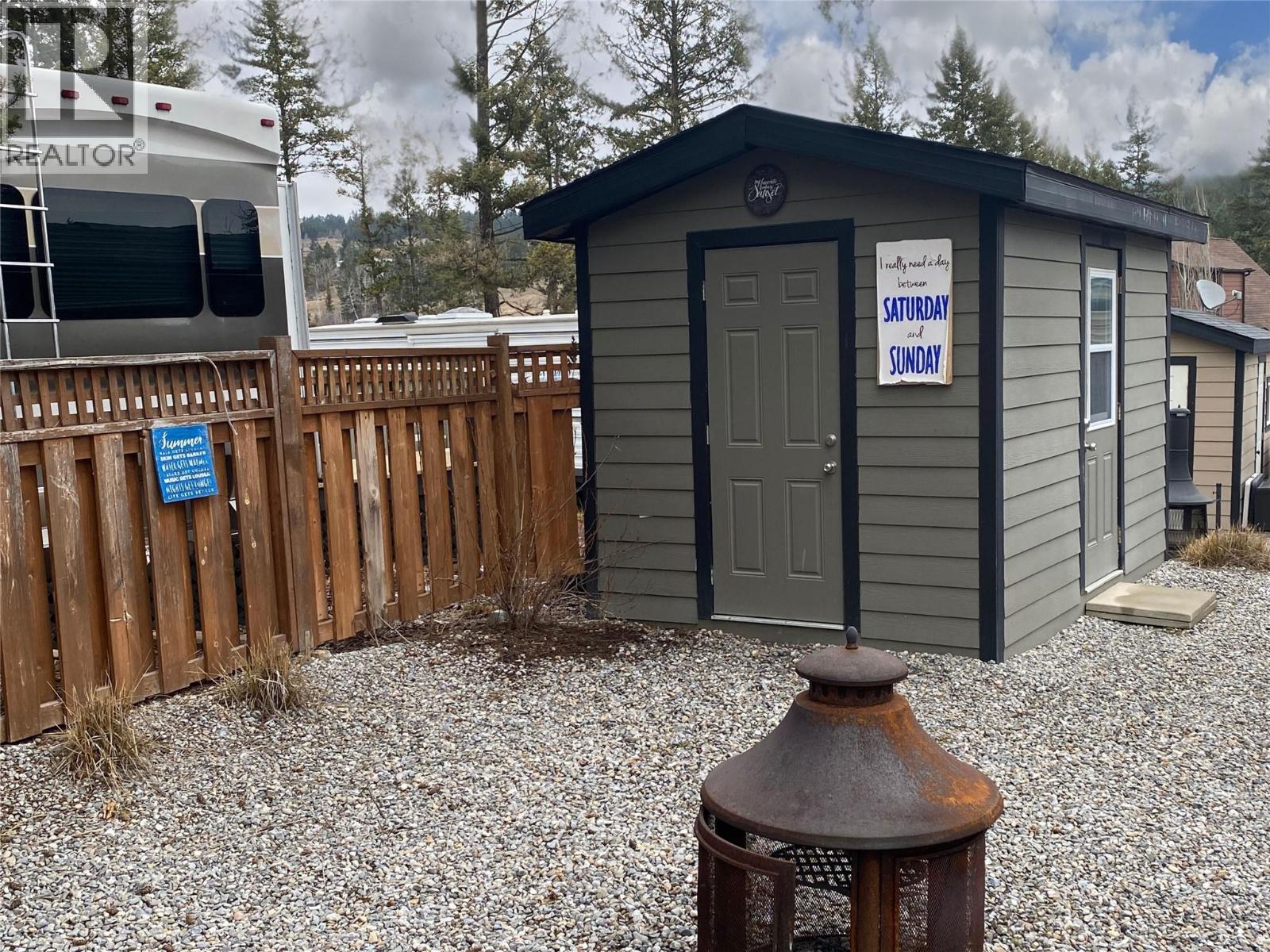 4868 Riverview Drive Unit# 170, Edgewater, British Columbia  V0A 1E0 - Photo 8 - 10380858