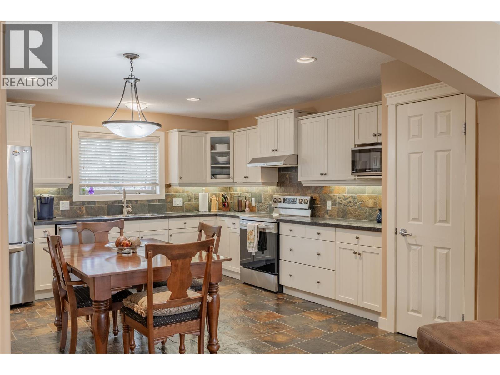 130 11th Avenue Unit# 3, Invermere, British Columbia  V0A 1K0 - Photo 13 - 10380937