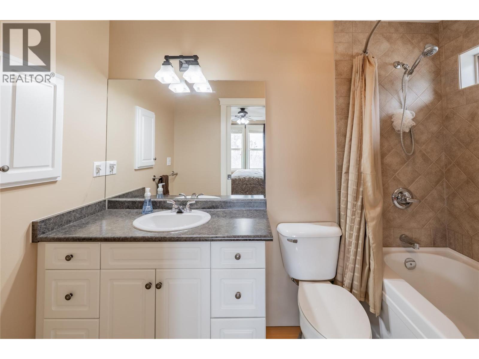 130 11th Avenue Unit# 3, Invermere, British Columbia  V0A 1K0 - Photo 25 - 10380937