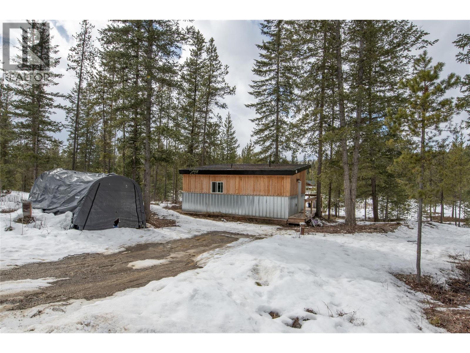 2325 Hedges Road, Golden, British Columbia  V0A 1H1 - Photo 24 - 10380971