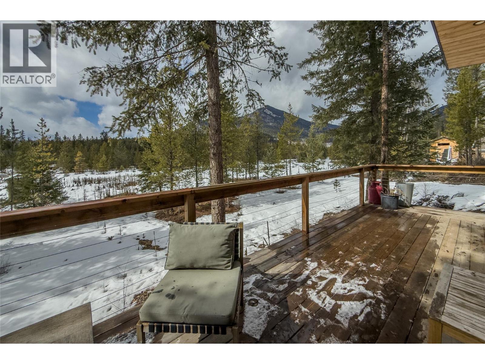 2325 Hedges Road, Golden, British Columbia  V0A 1H1 - Photo 27 - 10380971