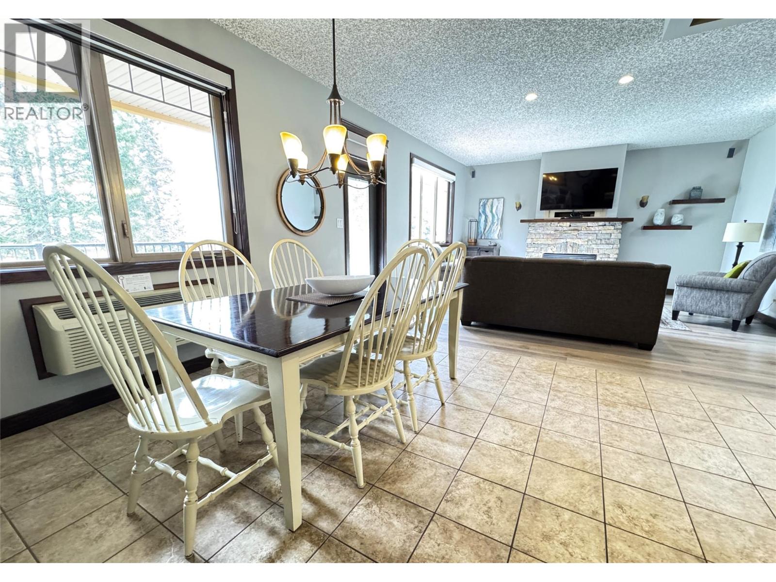 300 Bighorn Boulevard Unit# 322d, Radium Hot Springs, British Columbia  V0A 1M0 - Photo 17 - 10380284