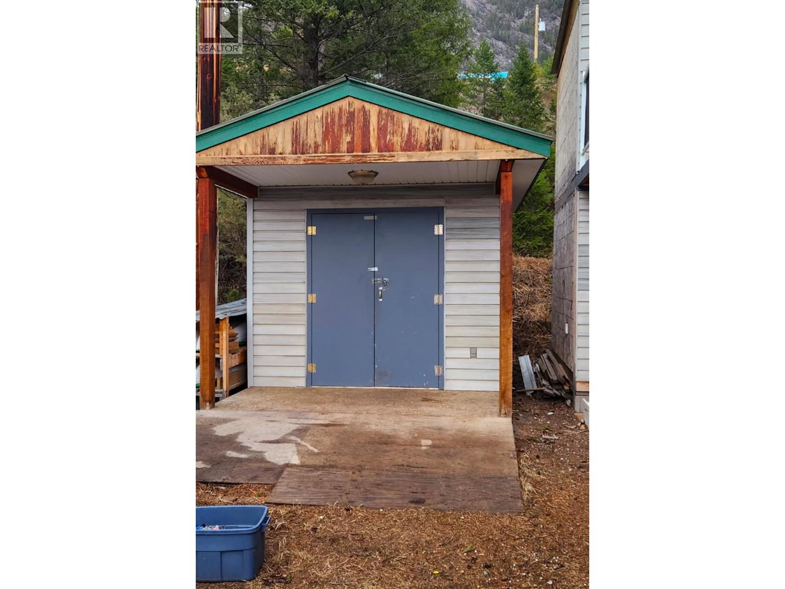 12 Eacrett Road, Radium Hot Springs, British Columbia  V0A 1M0 - Photo 21 - 10380648