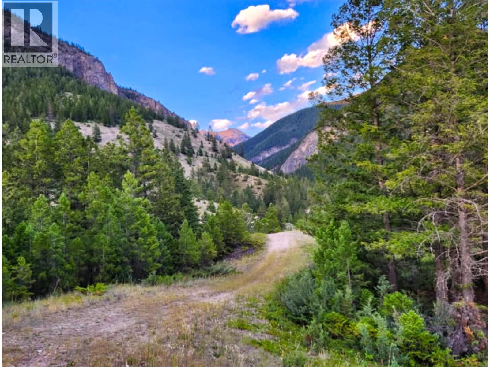 12 Eacrett Road, Radium Hot Springs, British Columbia  V0A 1M0 - Photo 25 - 10380648