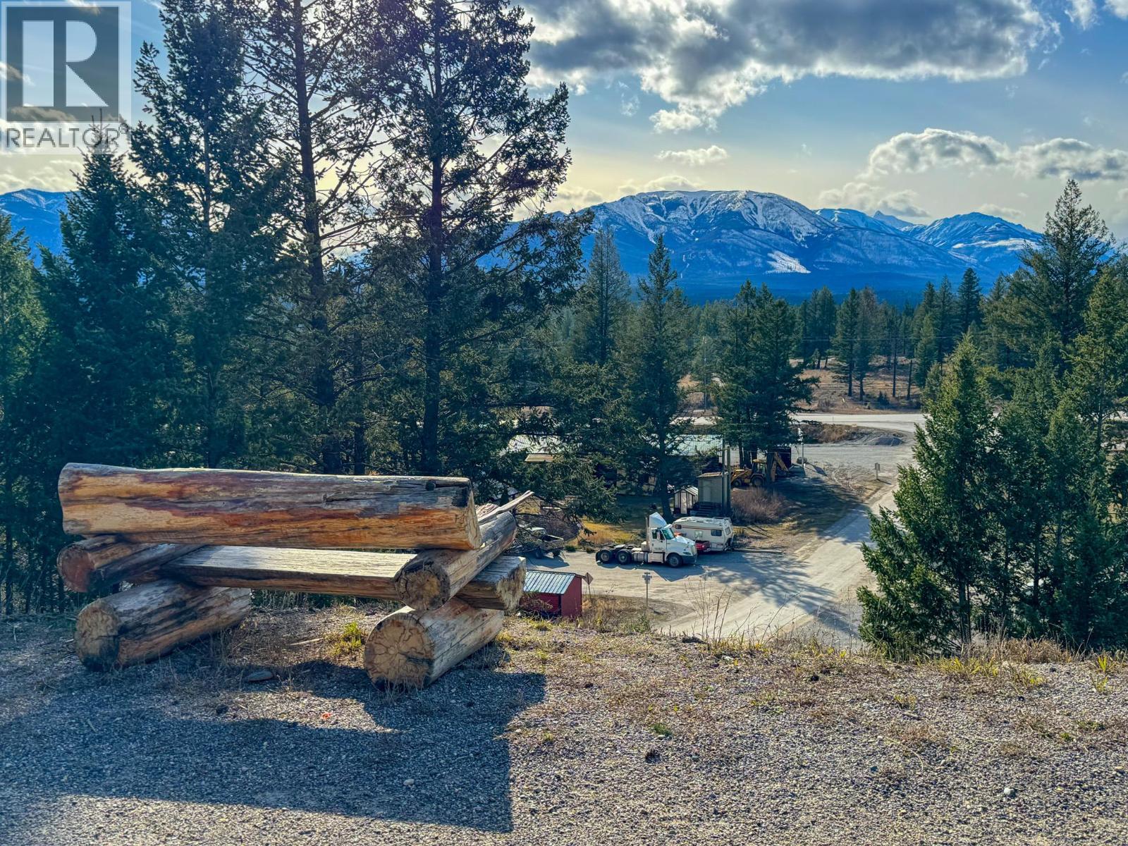 12 Eacrett Road, Radium Hot Springs, British Columbia  V0A 1M0 - Photo 26 - 10380648