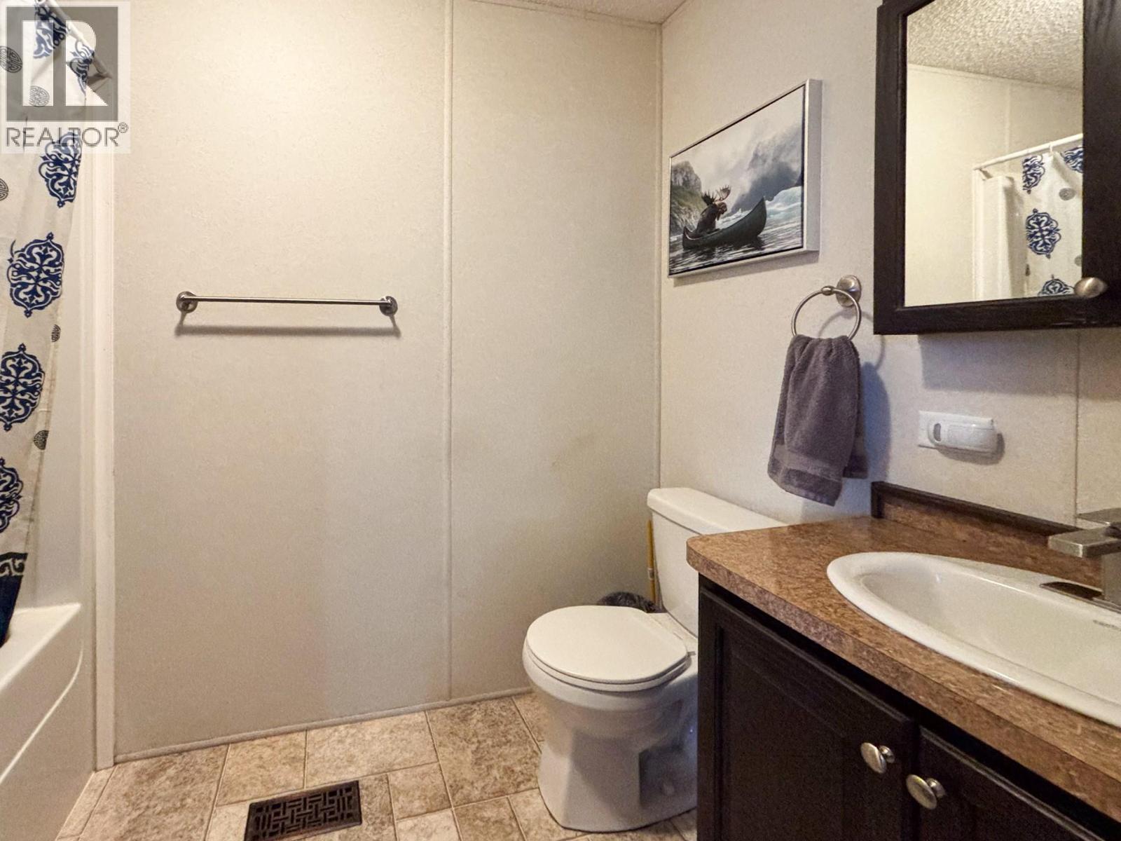 4821 Crescentwood Drive, Edgewater, British Columbia  V0A 1E0 - Photo 14 - 10381176