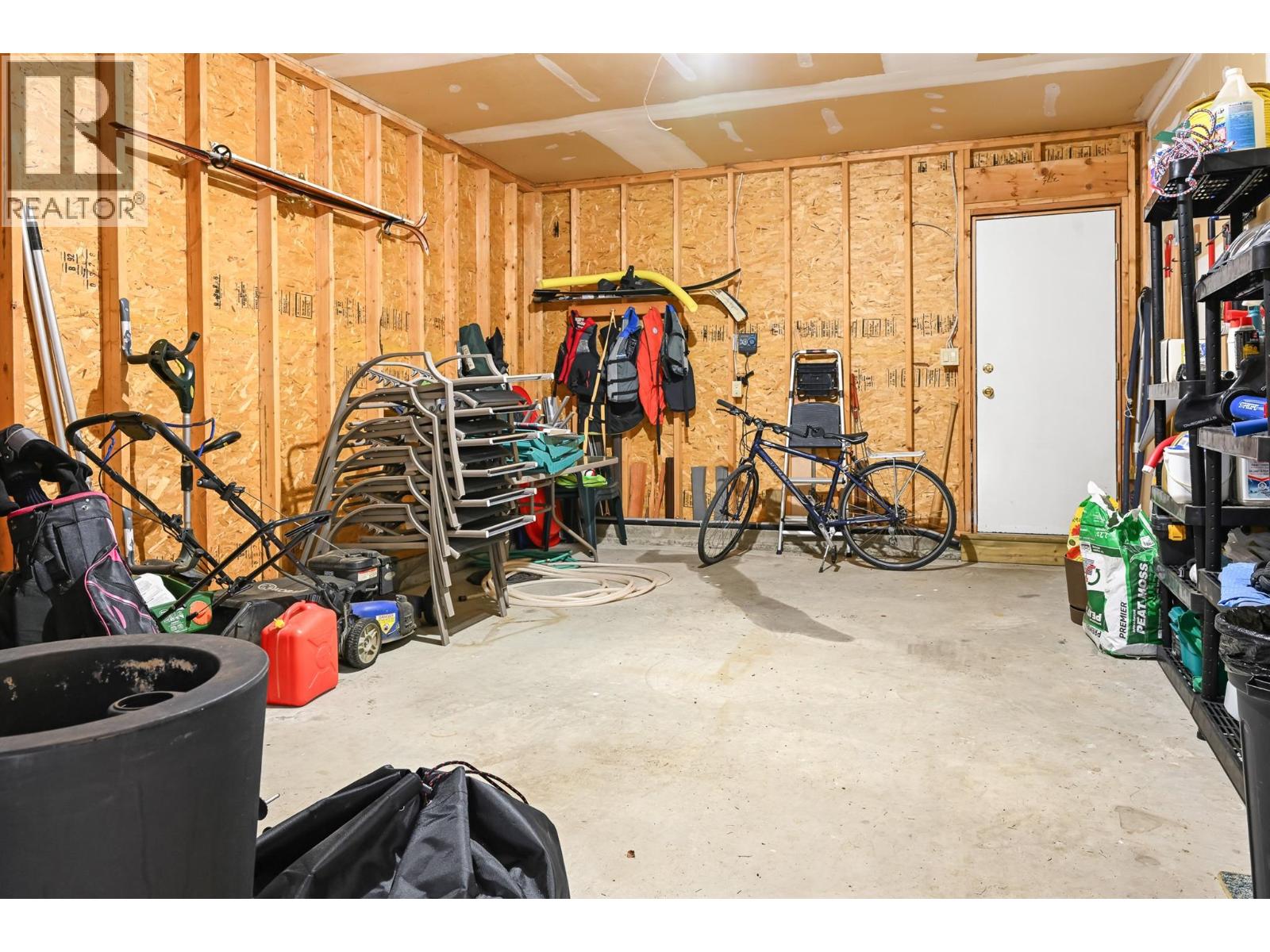 4856 Ridge Crescent, Windermere, British Columbia  V0A 1K3 - Photo 13 - 10381153