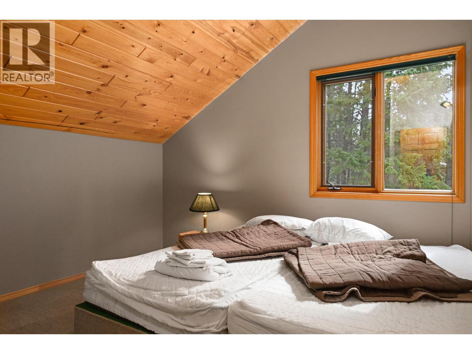 4856 Ridge Crescent, Windermere, British Columbia  V0A 1K3 - Photo 16 - 10381153