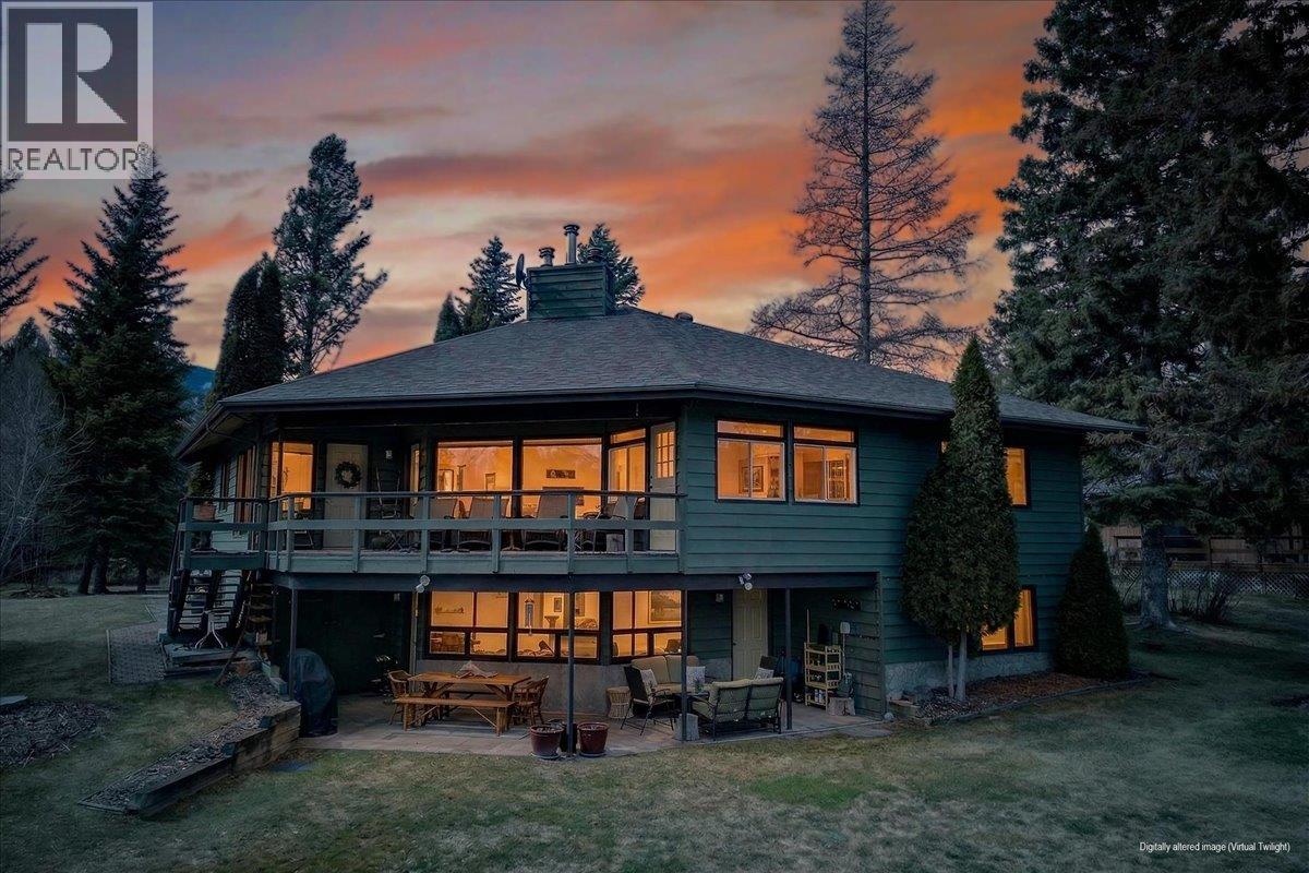 2376 Ruault Road, Invermere, British Columbia