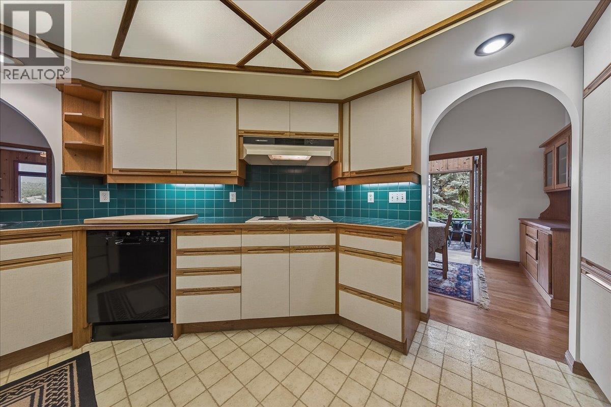 2376 Ruault Road, Invermere, British Columbia  V0A 1K4 - Photo 11 - 10381262