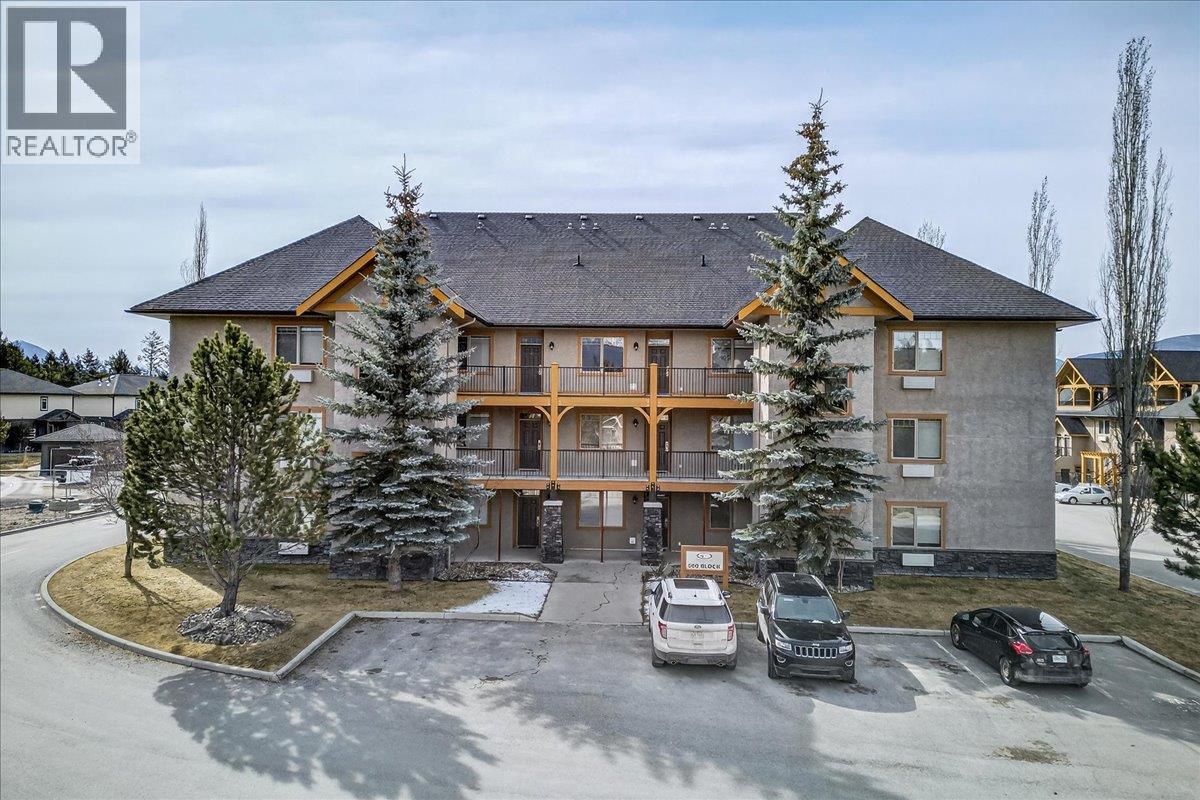 500 Bighorn Boulevard Unit# 522A, Radium Hot Springs, British Columbia