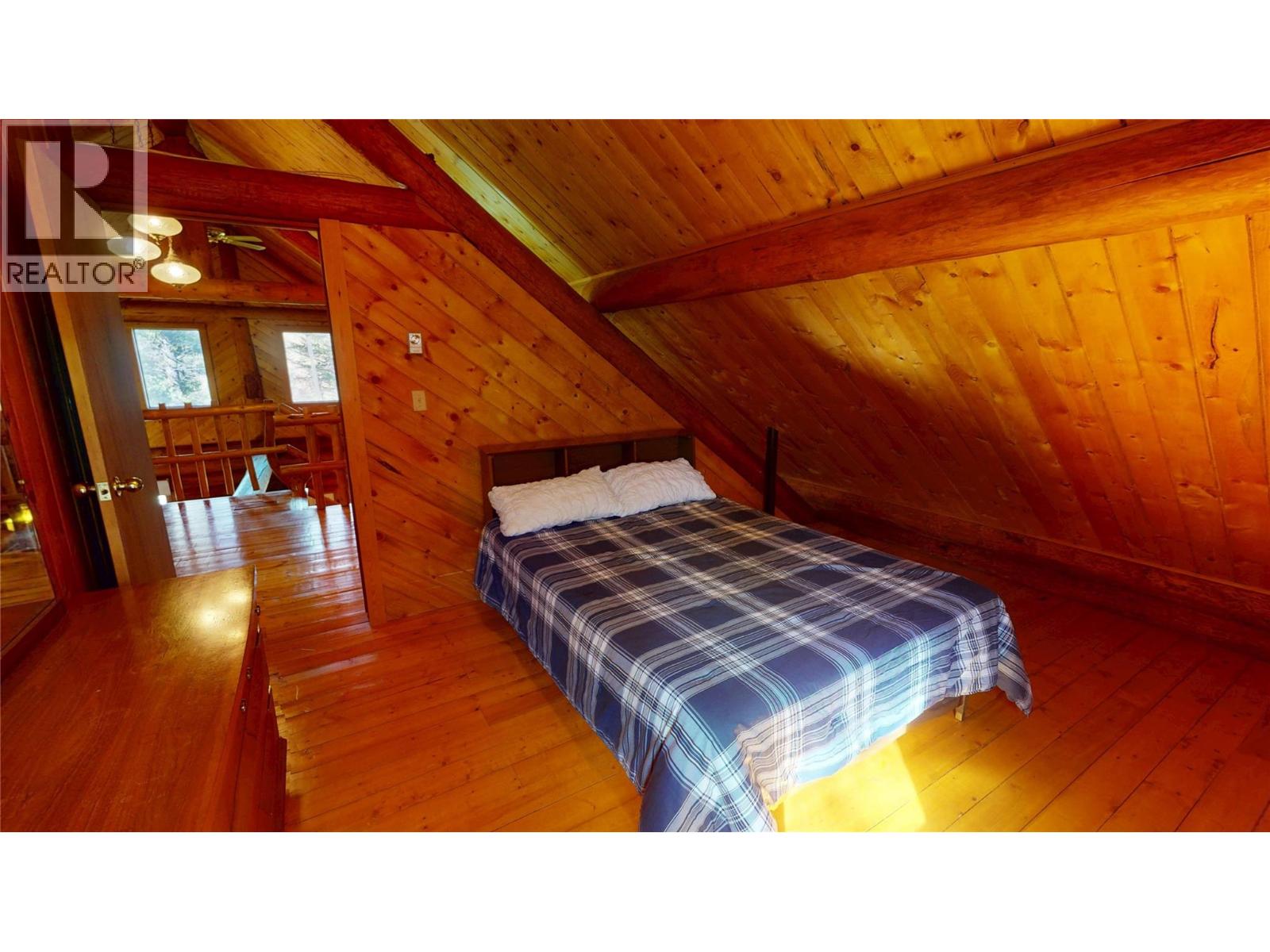 4892 Ogilvey Avenue, Fairmont Hot Springs, British Columbia  V0A 1L1 - Photo 25 - 10381408